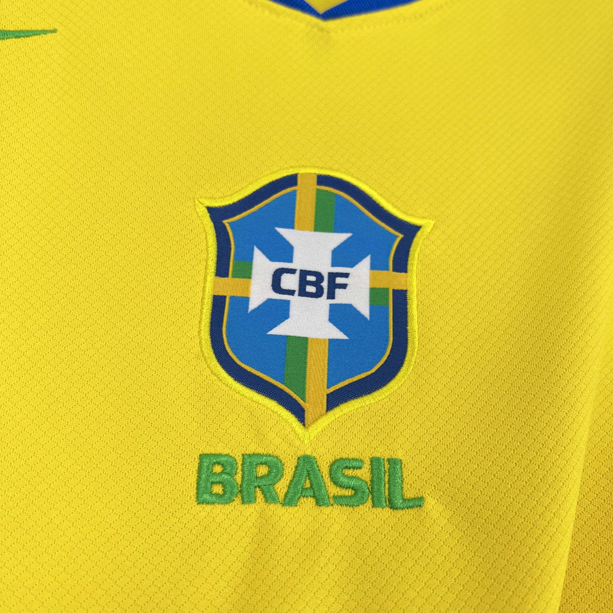 2025/2026 Brazil Home Football Shirt (Fan Edition)