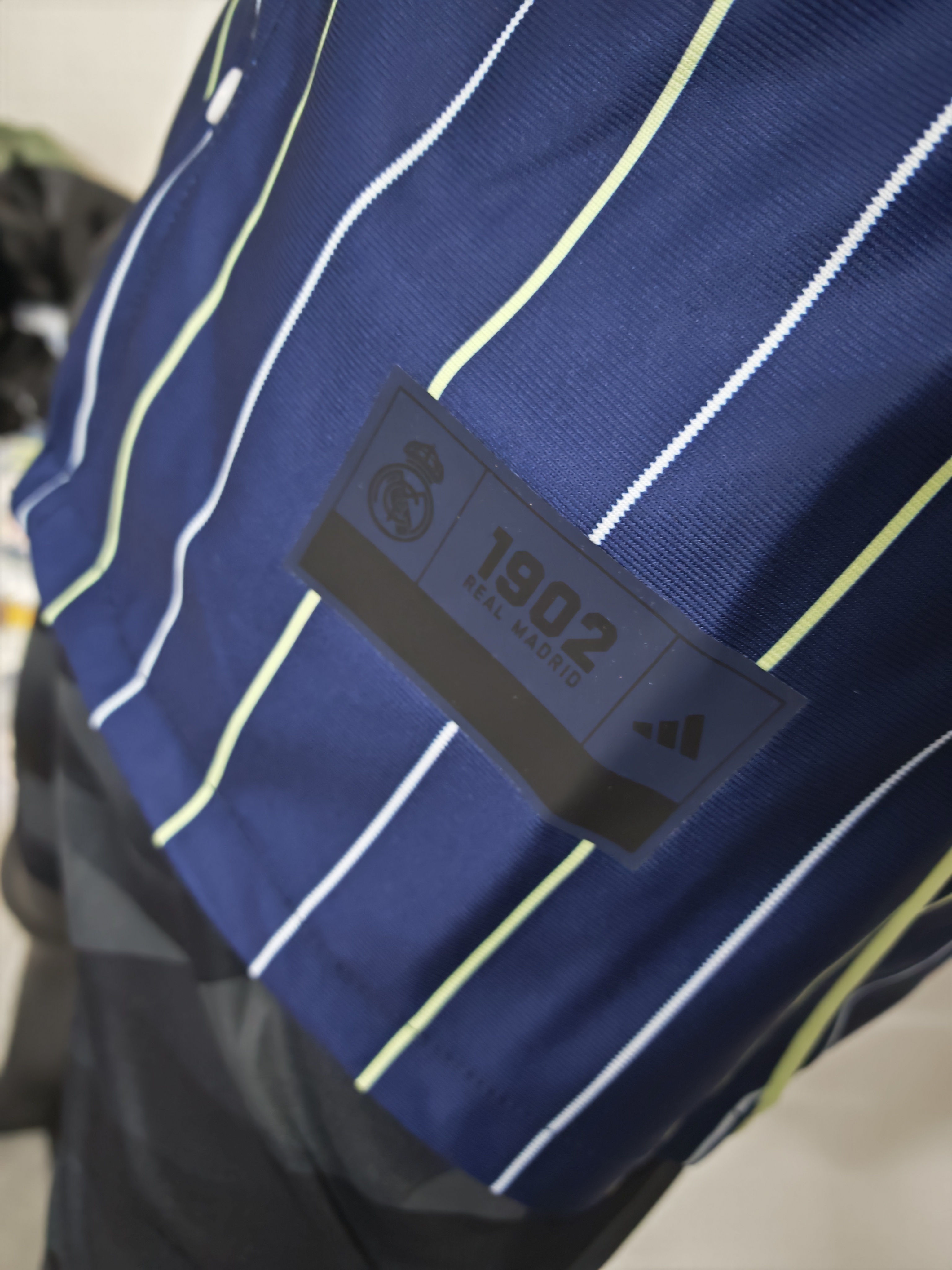 2025/2026 Real Madrid Casual Baseball Style Football Shirt (Player Edition）