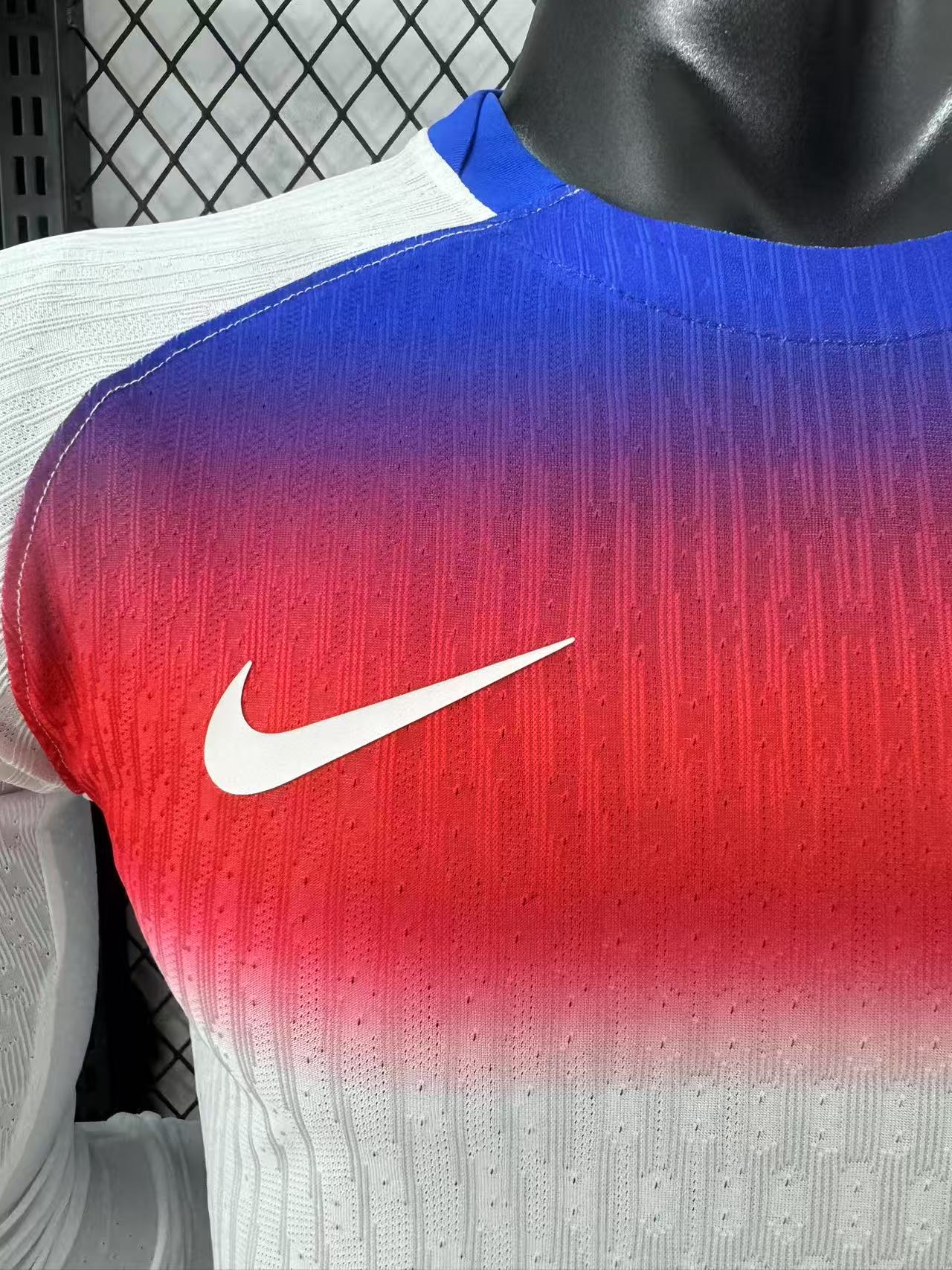 2025/2026 England Home Long Sleeve Football Jersey (Players)