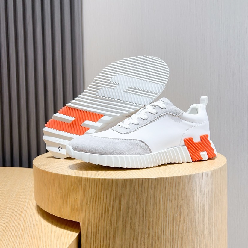 Hermès Bouuncing sneakers featuring shoes
