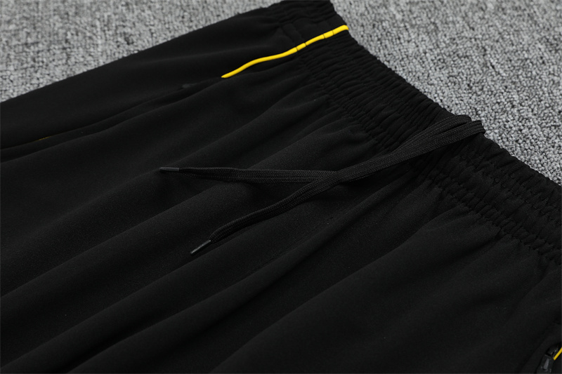 25/26 Real Madrid white Half Zip Training Kit (Adult Kids Kit)