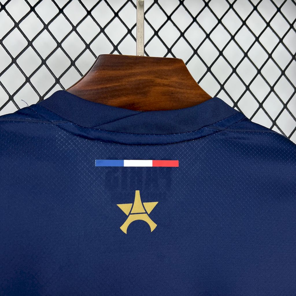 2024/2025 Paris Saint-Germain Home Football Jersey (Fan Edition)