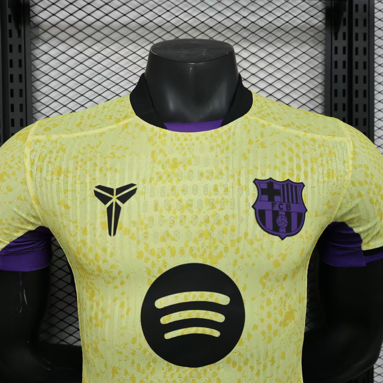 2025/2026 Barcelona Flying Man Edition football jersey（Player Edition）