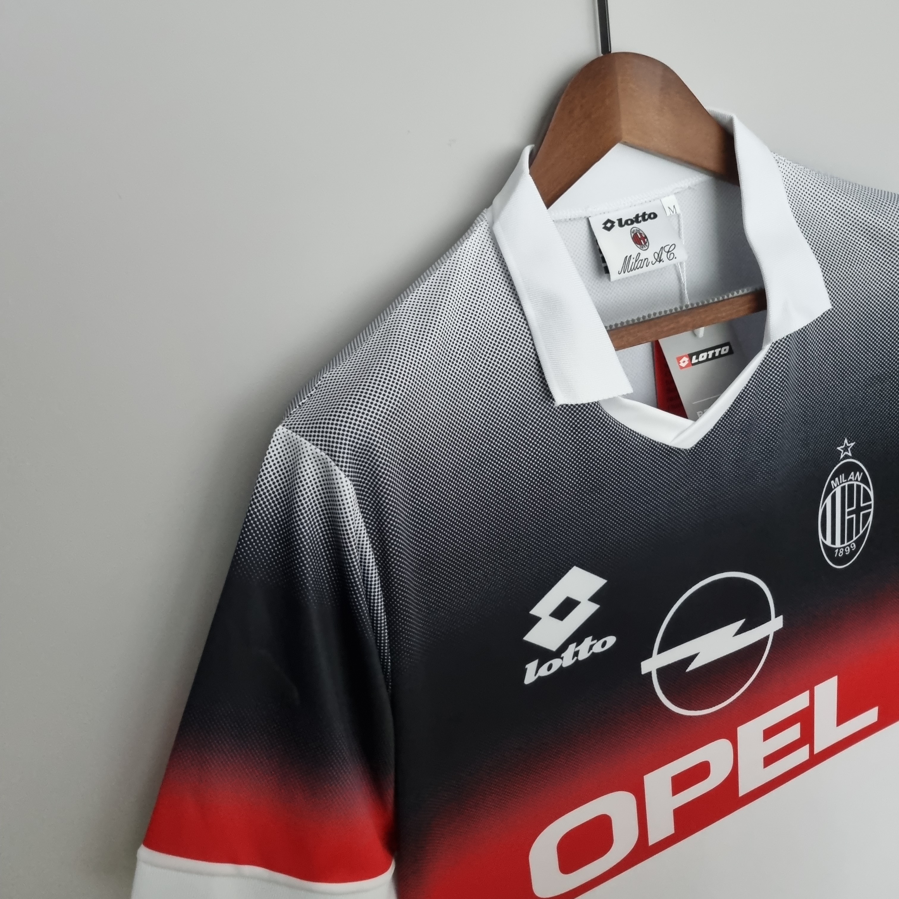 1995/1996 AC Milan Retro Black and White Training Shirt