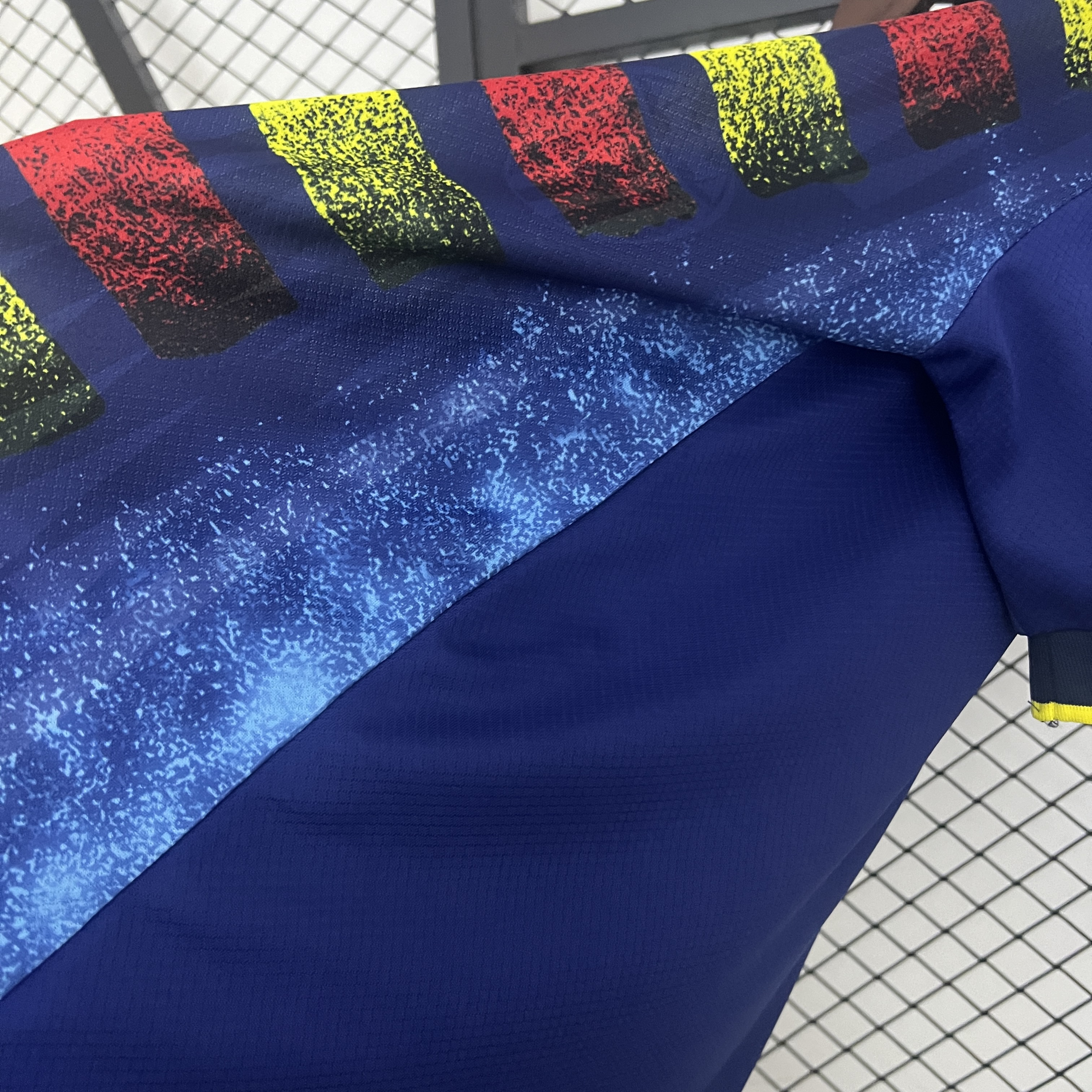 1996/1997 Valencia Away Retro Football Shirt