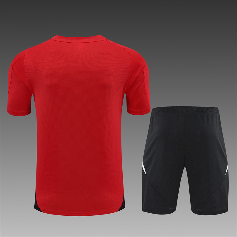 24/25 Manchester United red  Short Sleeve Training Wear ( Adult kit Kids )