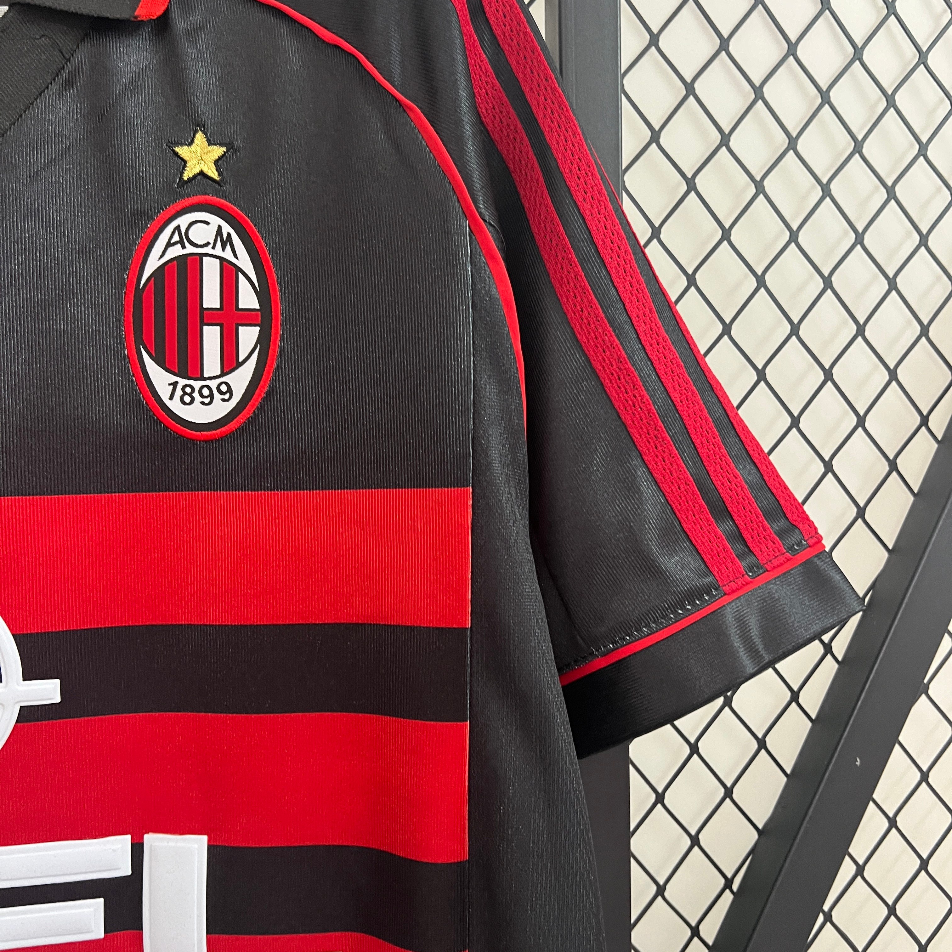 2006/2007 AC Milan Away Retro Football Shirt