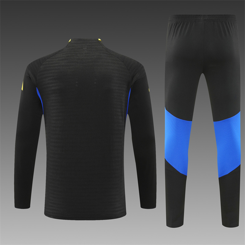 25/26 Manchester United Black Half Zip Training Kit (Adult Kids Kit)