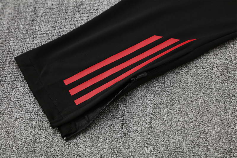 25/26 Manchester United red  Half Zip Training Kit (Adult Kids Kit)