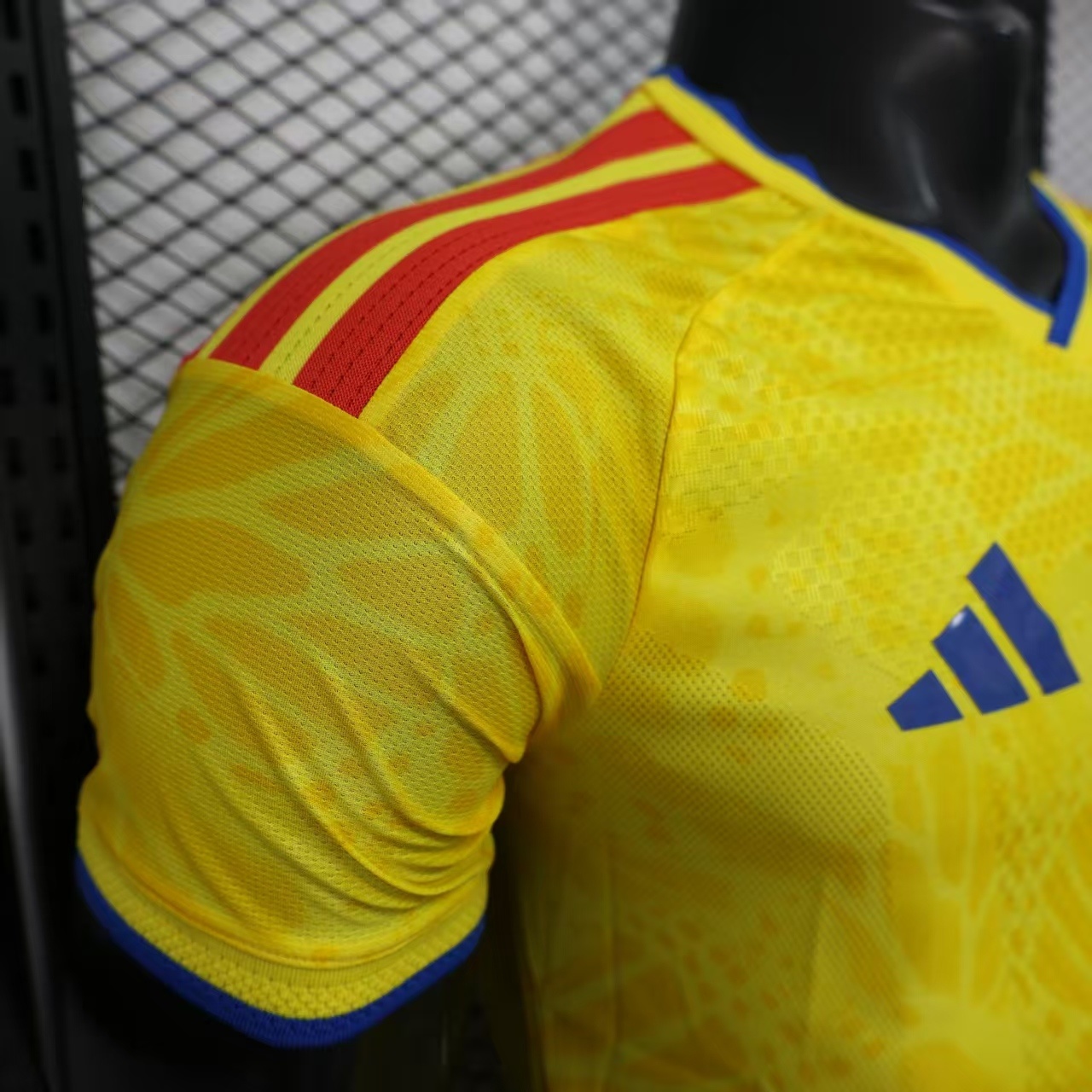 2026 Colombia Home Football Shirt (Player Edition)