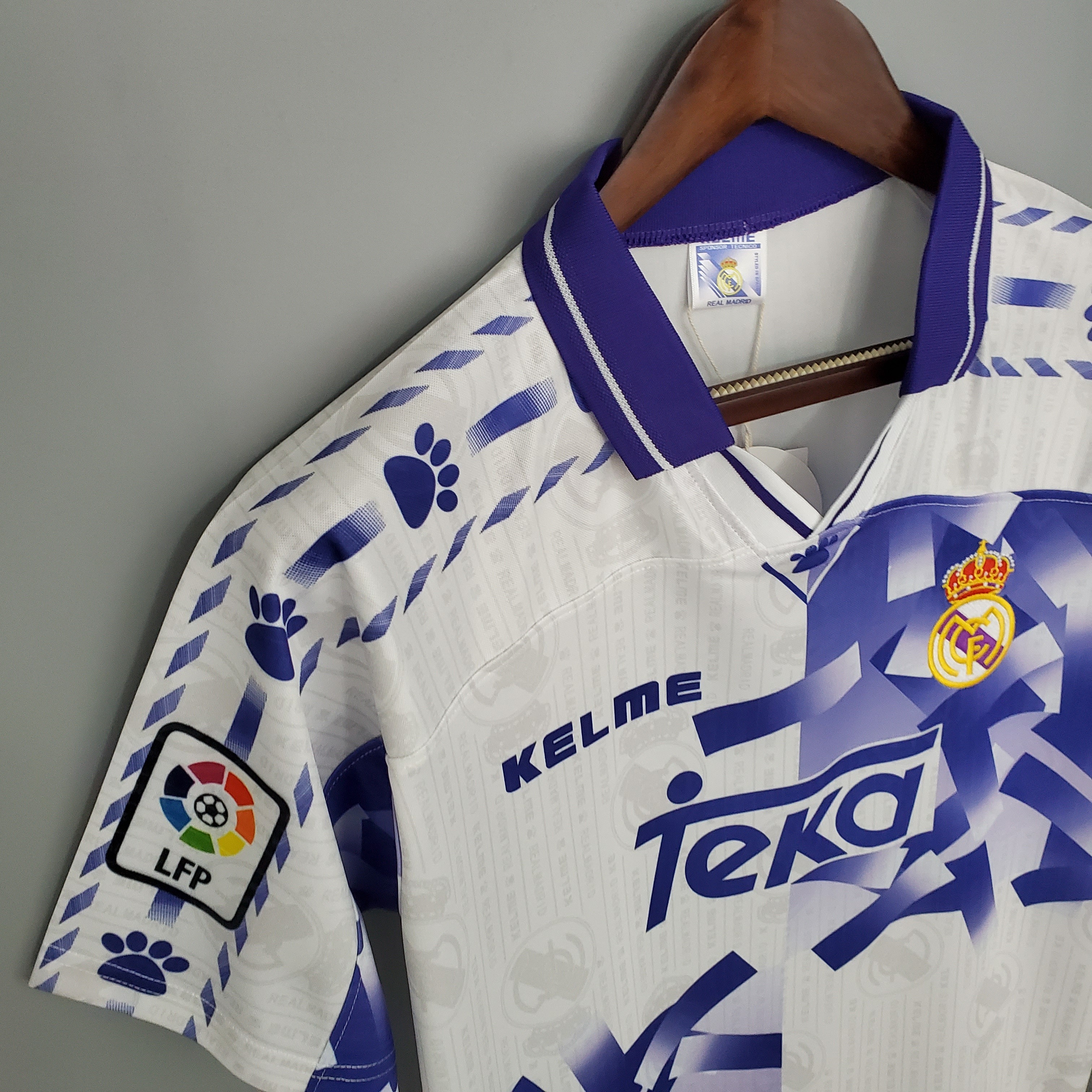 1996/1997 Real Madrid Away Retro Football Shirt