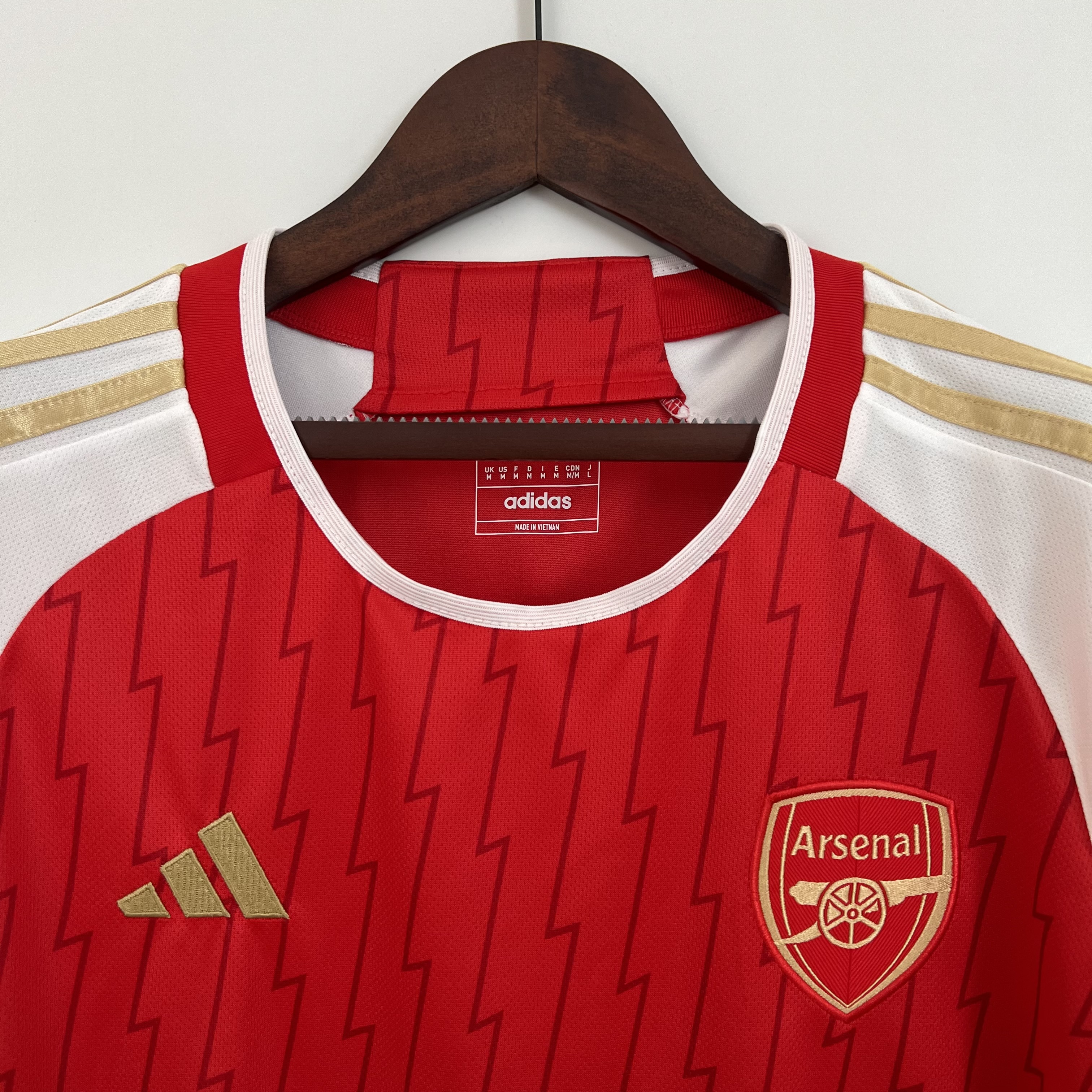 2023/2024 Arsenal Home Football Shirt (Fans)