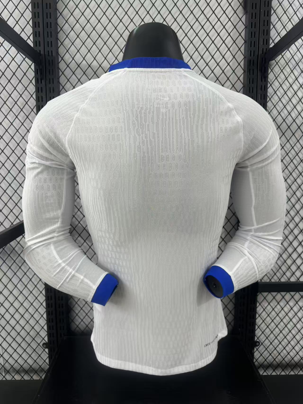 2025/2026 England Home Long Sleeve Football Jersey (Players)