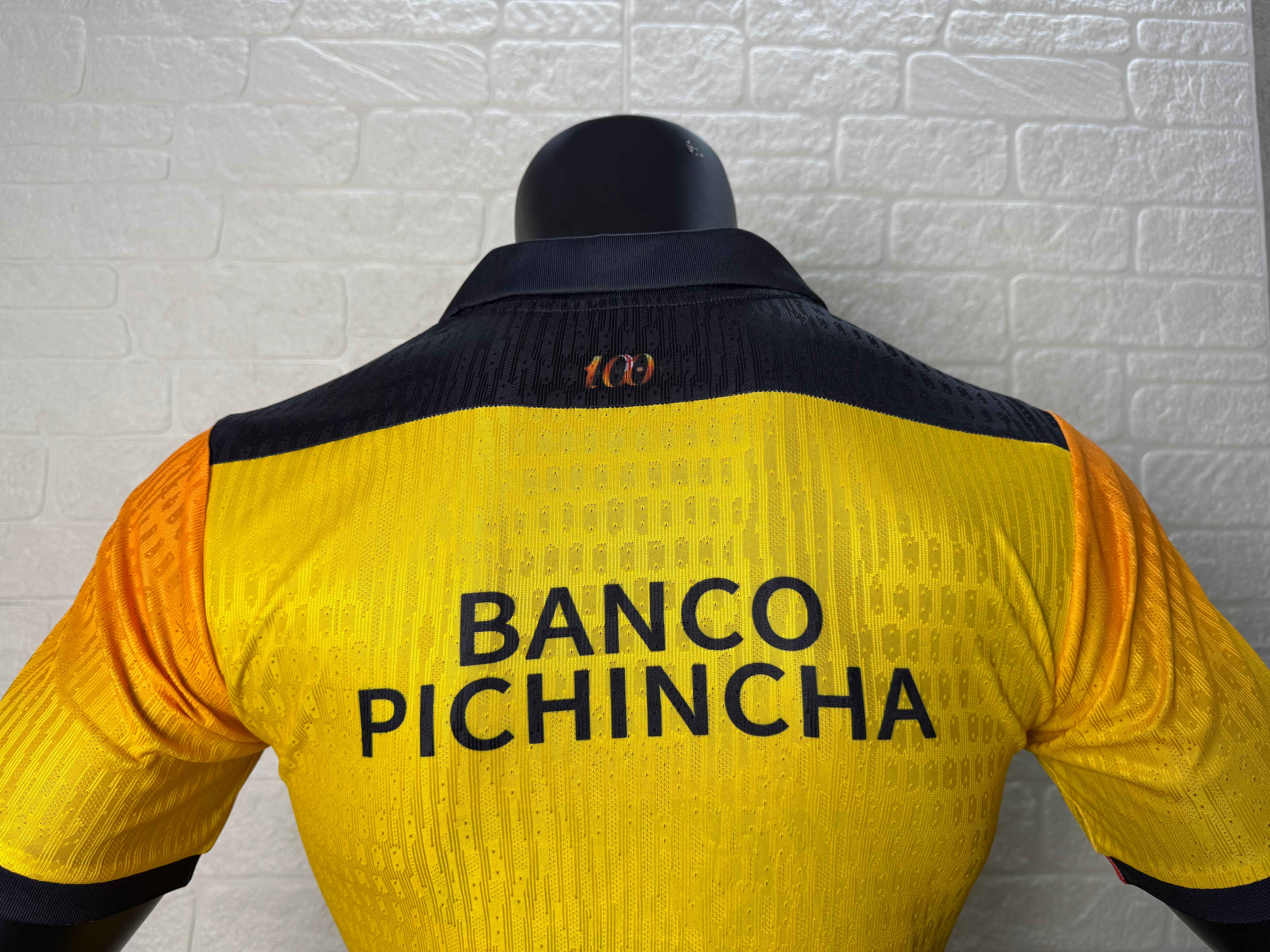 2025/2026 Barcelona 100th Anniversary Football Jersey (Player Edition)