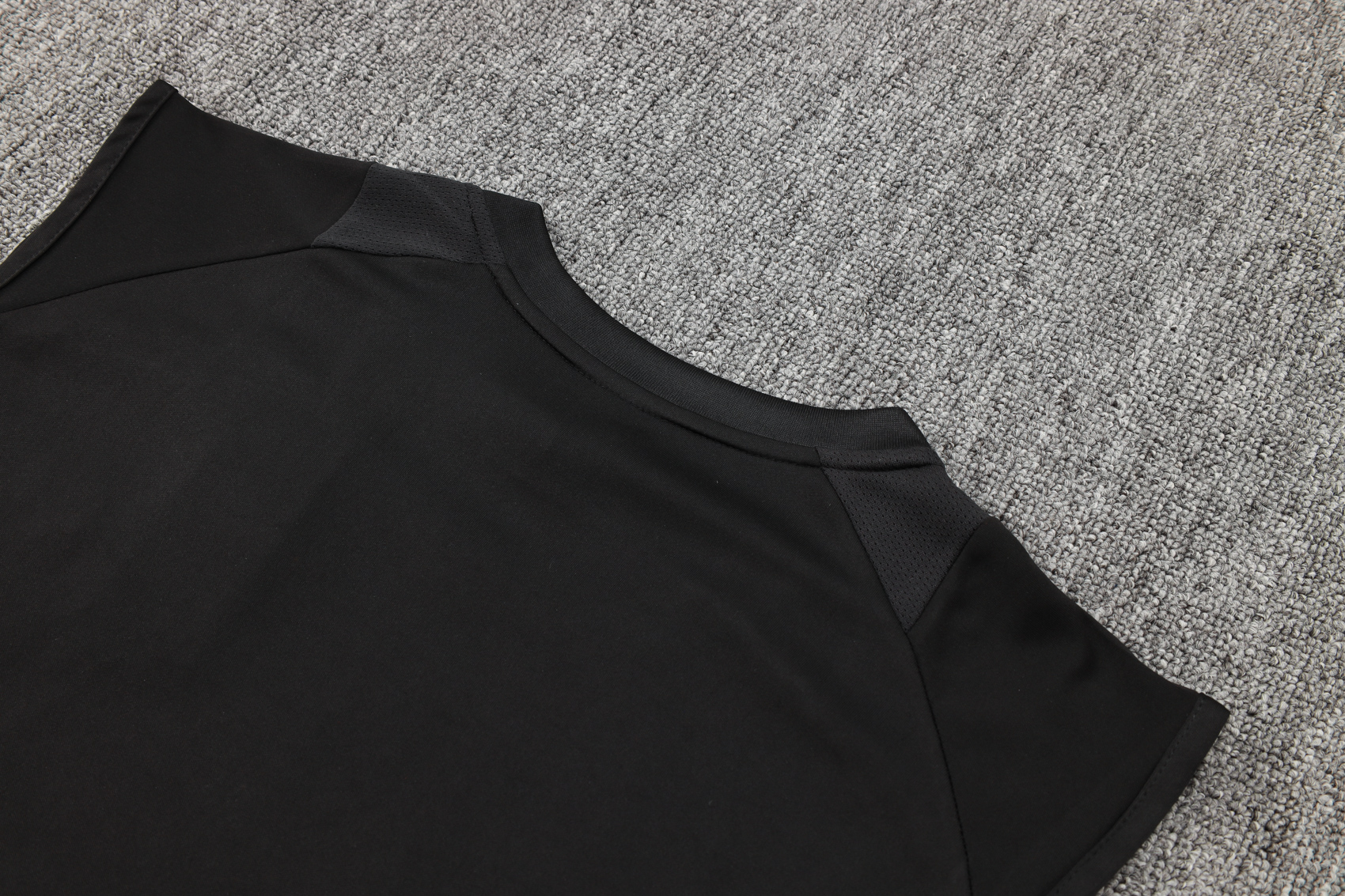 2024/2025 Real Madrid black adult vest training suit (Adult Kit)