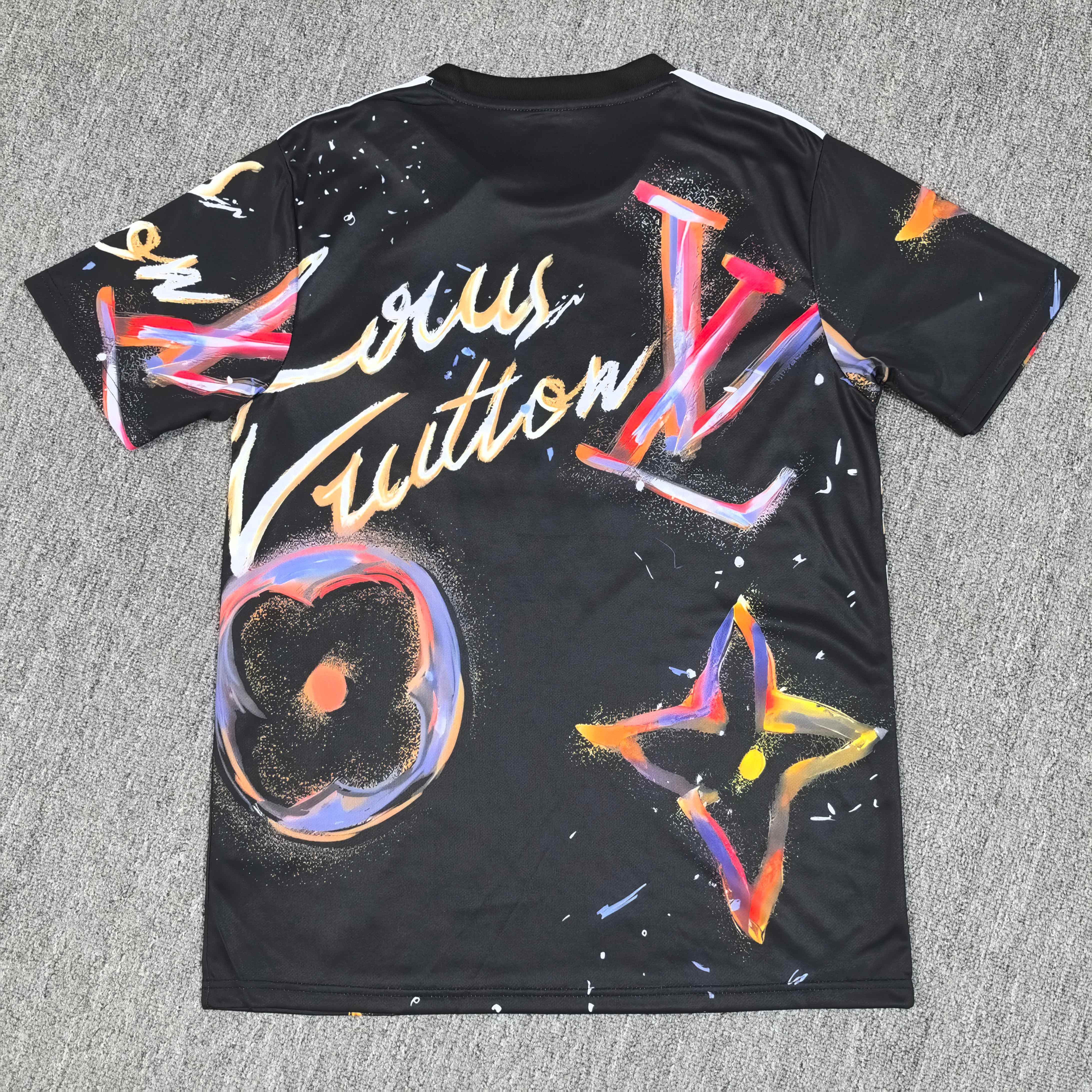 2025/2026 Real Madrid Special Edition Football Shirt （Fan Edition）