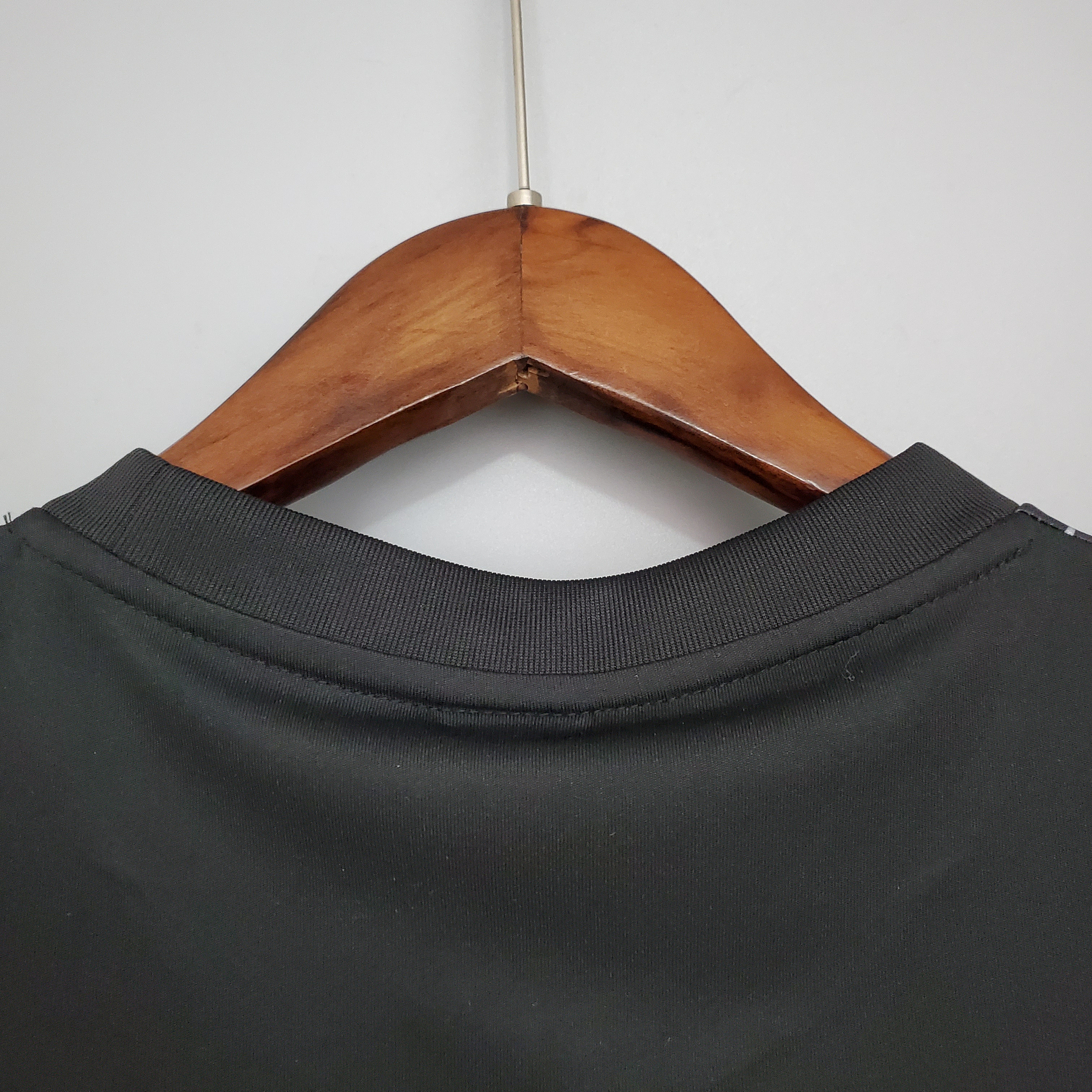 Retro Liverpool Champion Special Edition Black