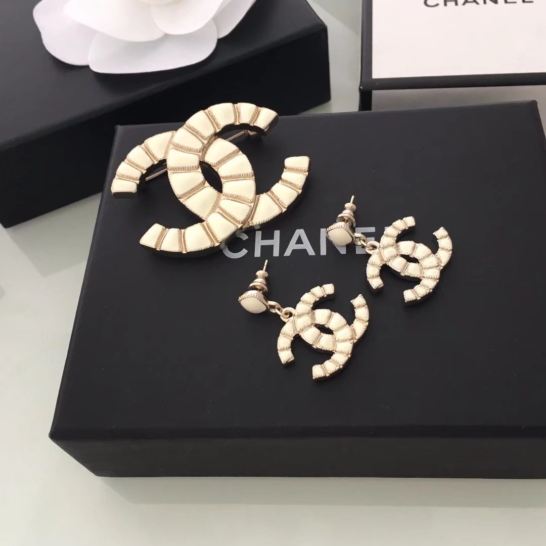 Brooch jewelry ,no box, JC19 051 052 - qinlai888