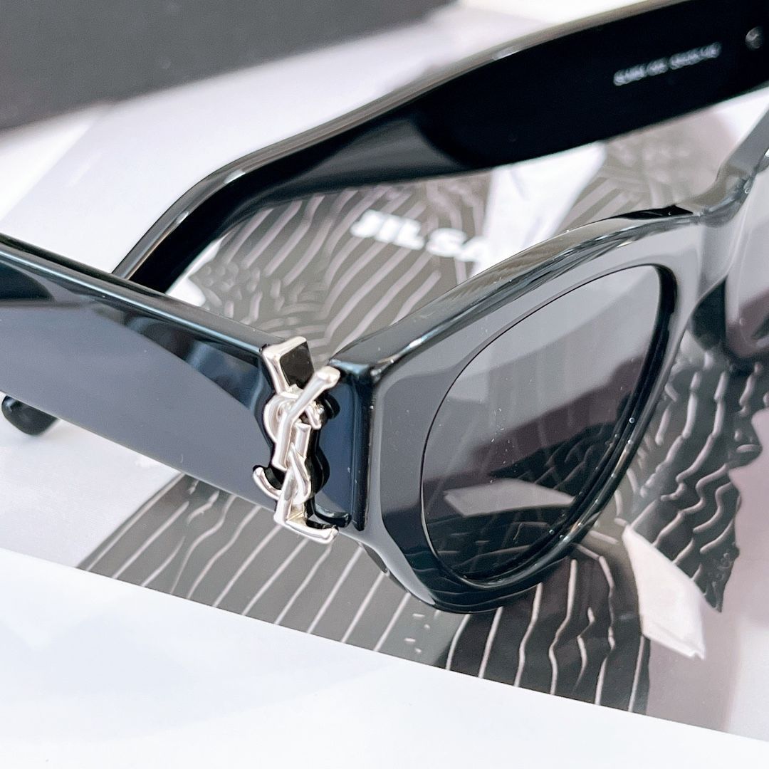 Sunglasses with the Box, SY25 024 025 - qinlai888