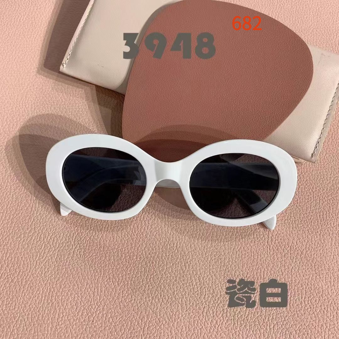 Sunglasses with the Box, S*C24-3948 681 682 683 684 685 686 687 - qinlai888