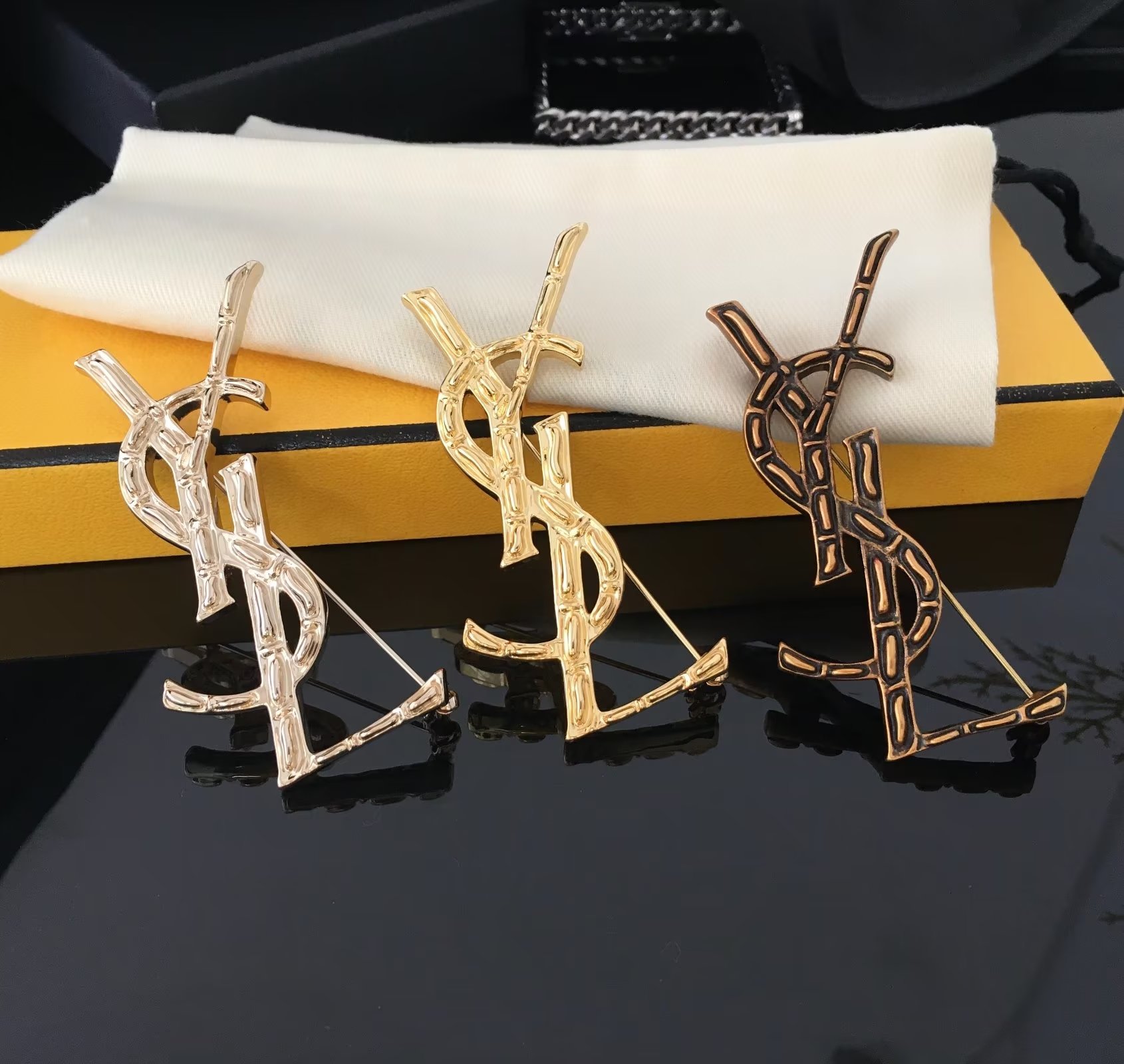 Brooch jewelry, no box, JY23 430 431 - qinlai888