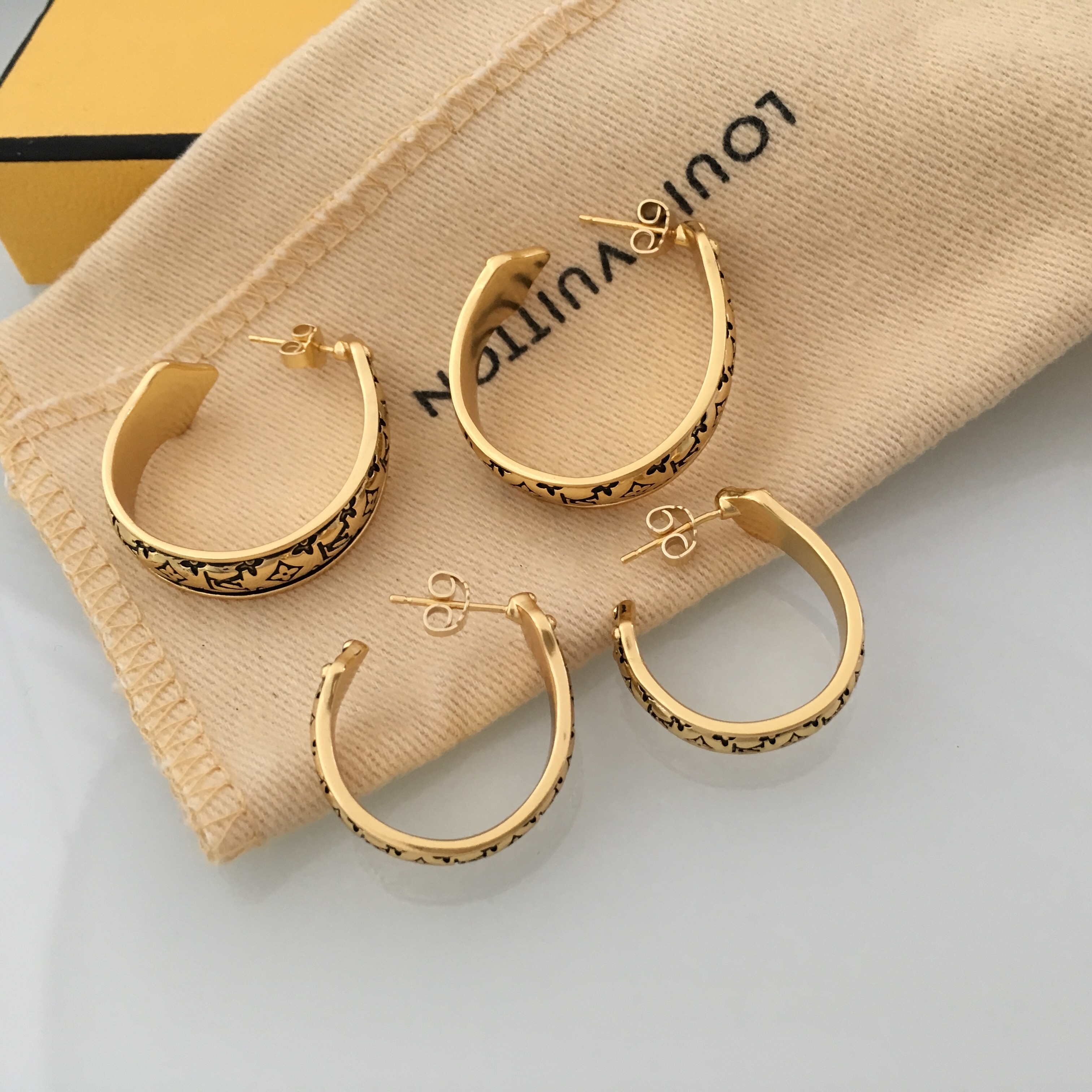 Earrings jewelry,no box,JC18 1981 1982 - qinlai888