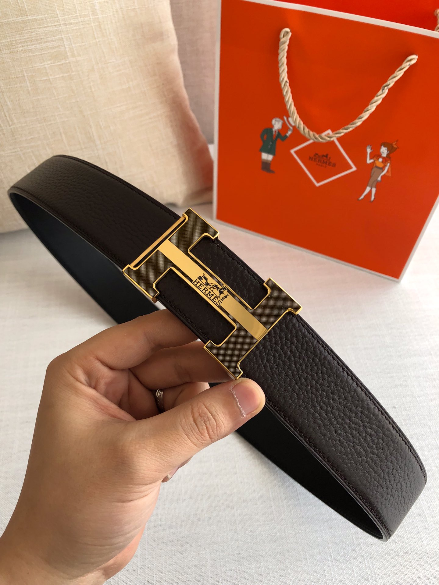 AAAA quality belt,3.9cm wide,without box,HB60 108 - qinlai888