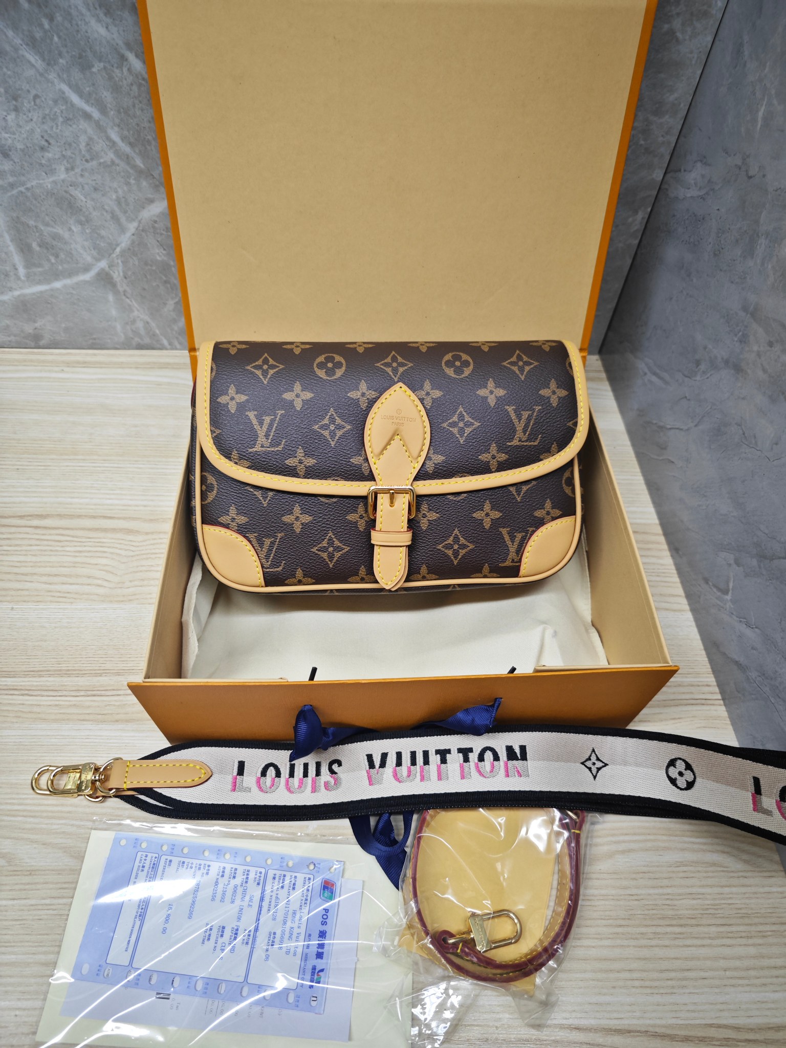 AAA Quality Bag,No box,Size: 25*16CM,BL125 077 - qinlai888