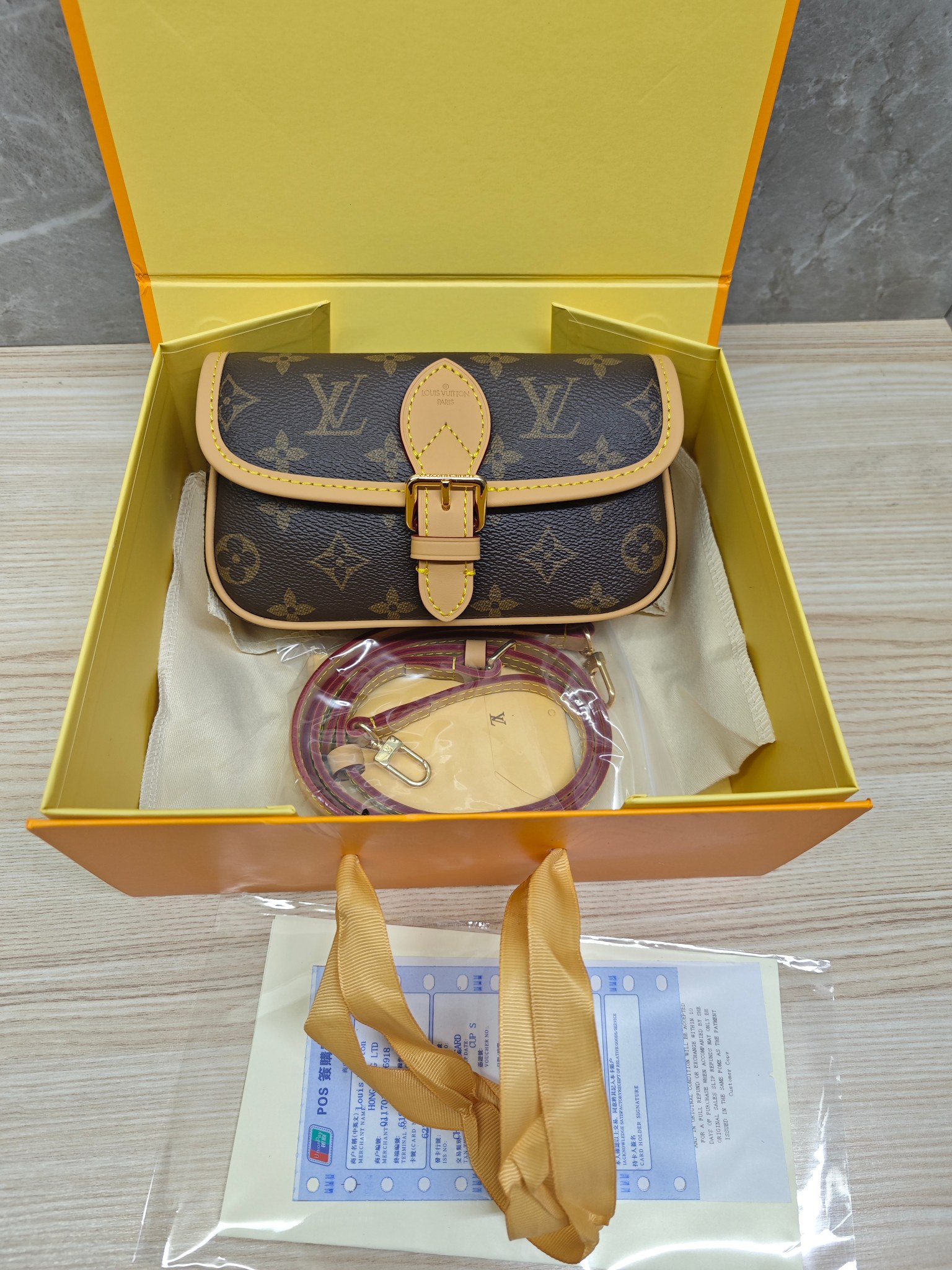 AAA Quality Bag,No box,Size:18CM, BL109 072 - qinlai888