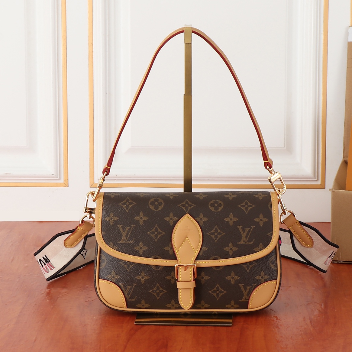 AAA Quality Bag,No box,Size: 24*15*9CM, M45985, BL125 071 - qinlai888