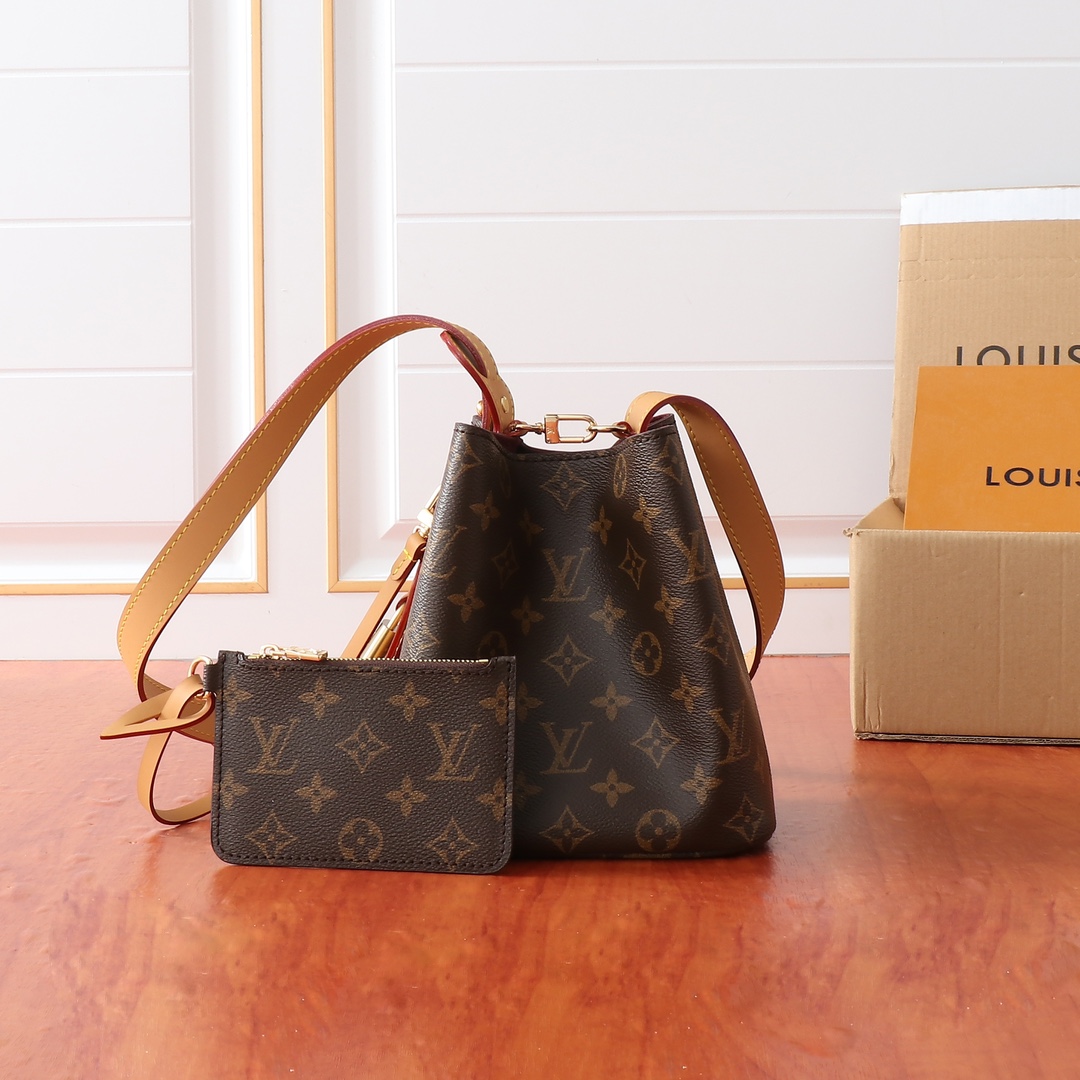 AAA Quality Bag,No box,Size: 18*12*16CM, M12925, BL119 073 - qinlai888