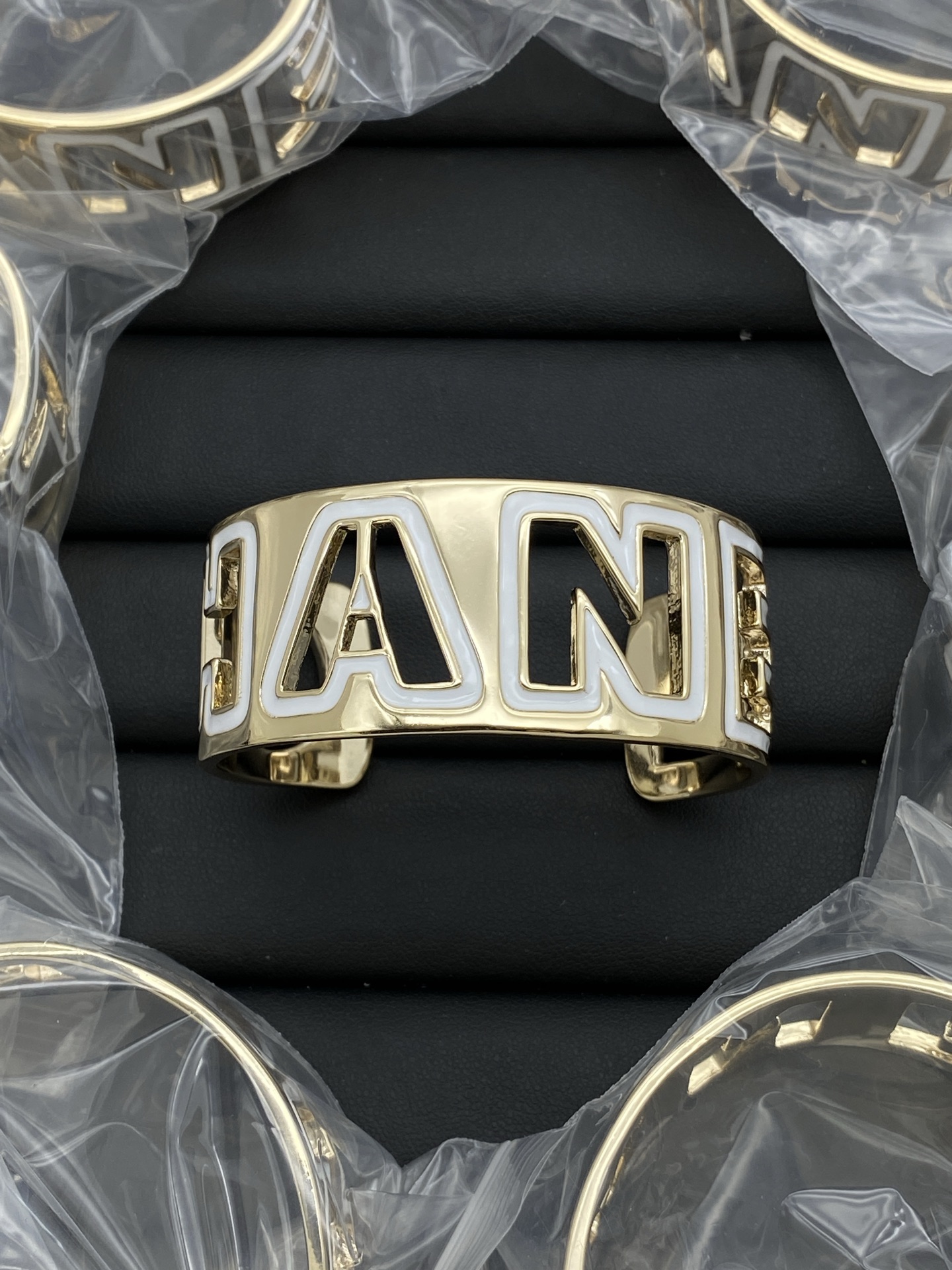 Bangle jewelry, no box, JC23 2942 2943 - qinlai888