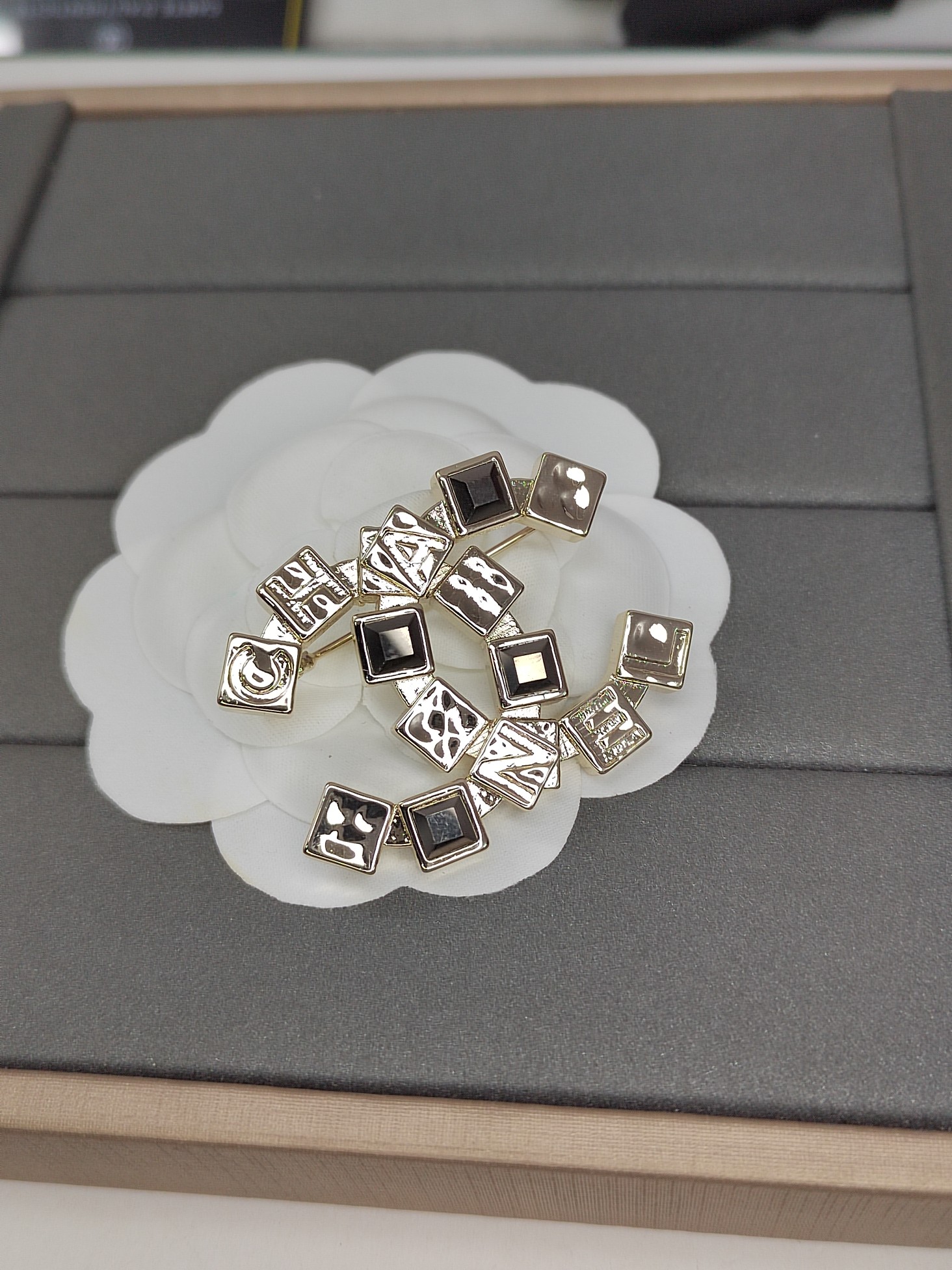 Brooch jewelry, no box, JC20 3625 - qinlai888