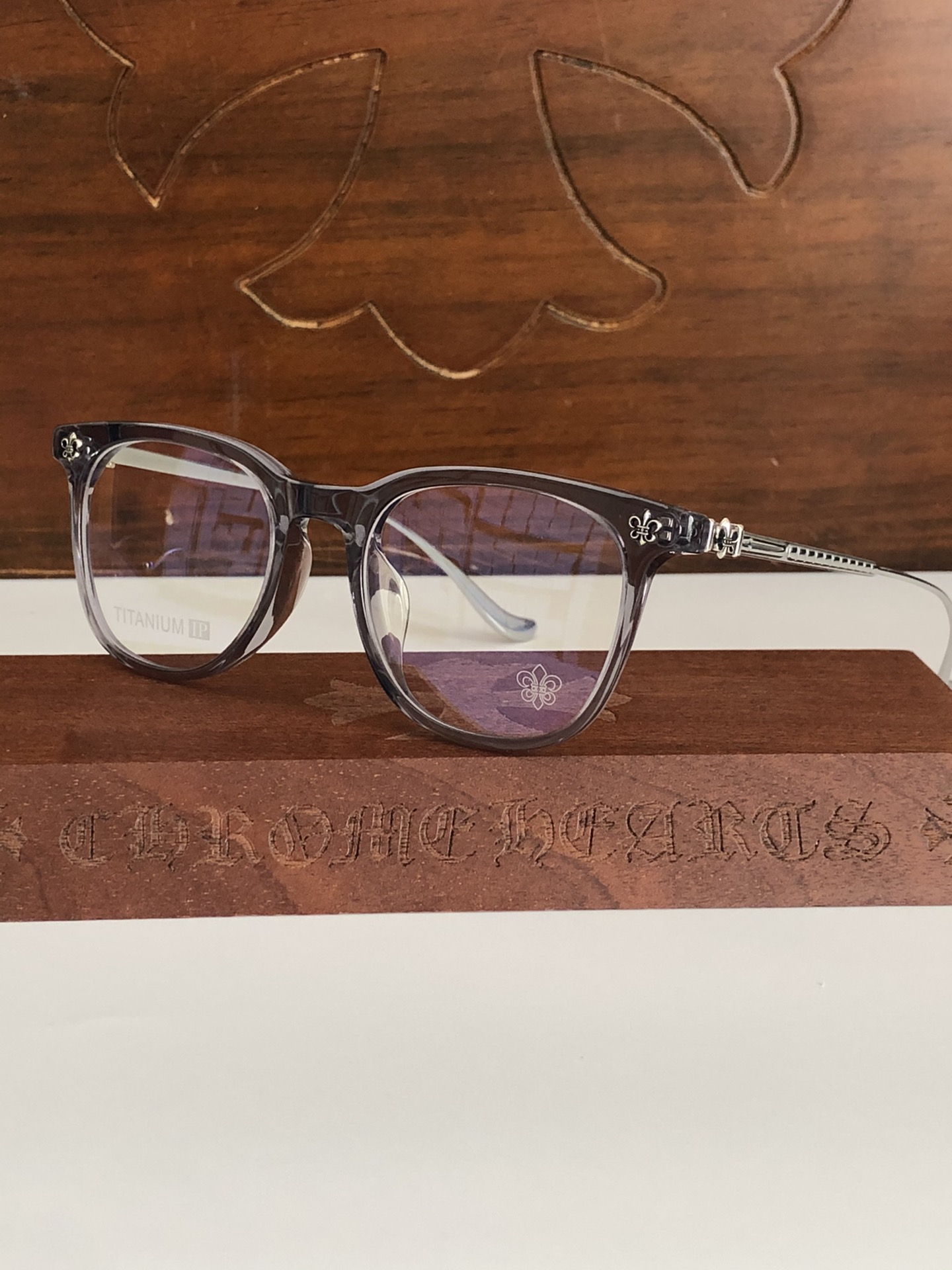 Other Sunglasses with the Box, S45 - qinlai888