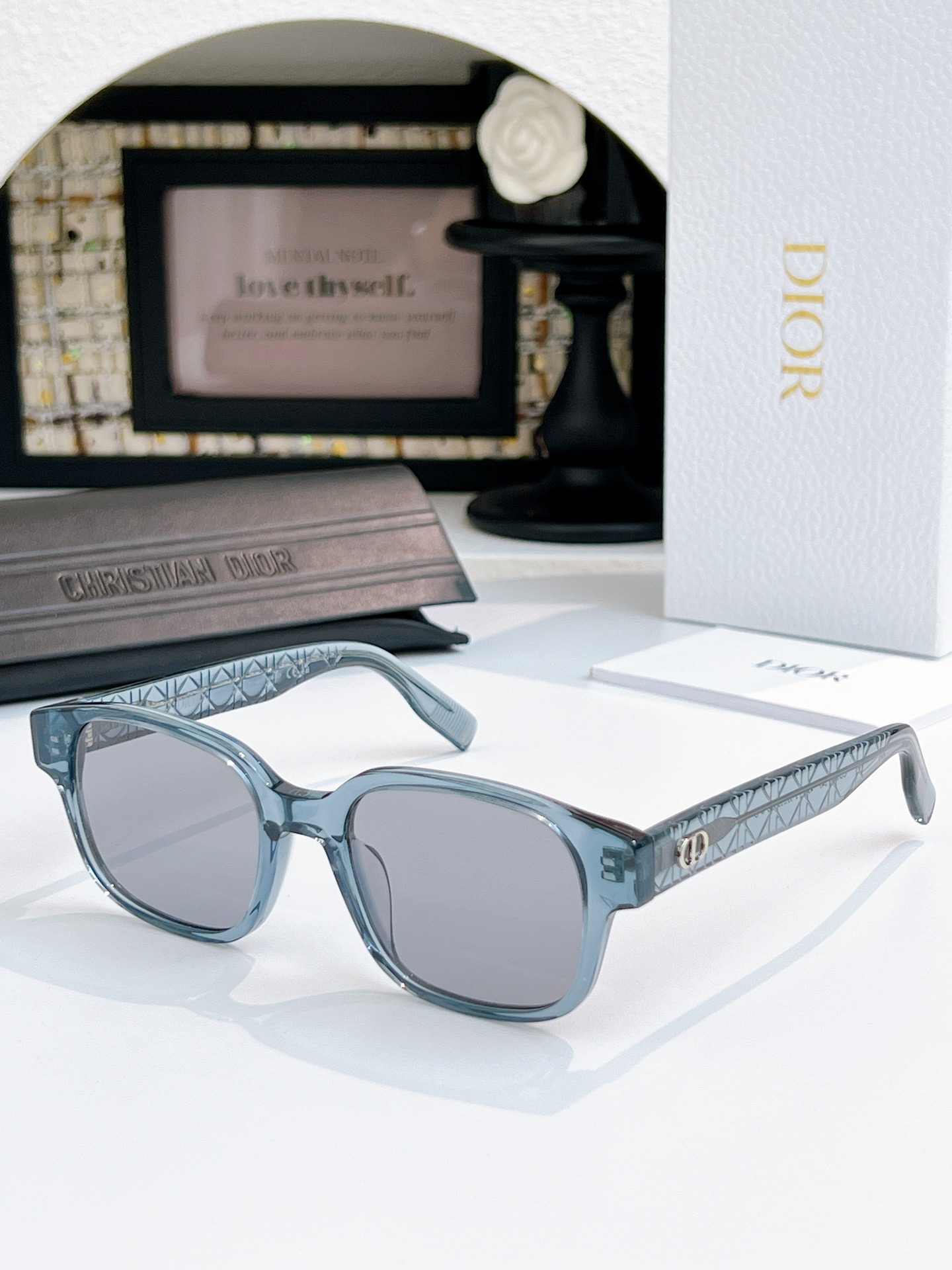 Sunglasses with the Box, SD44 1316 1317 1318 1319 - qinlai888