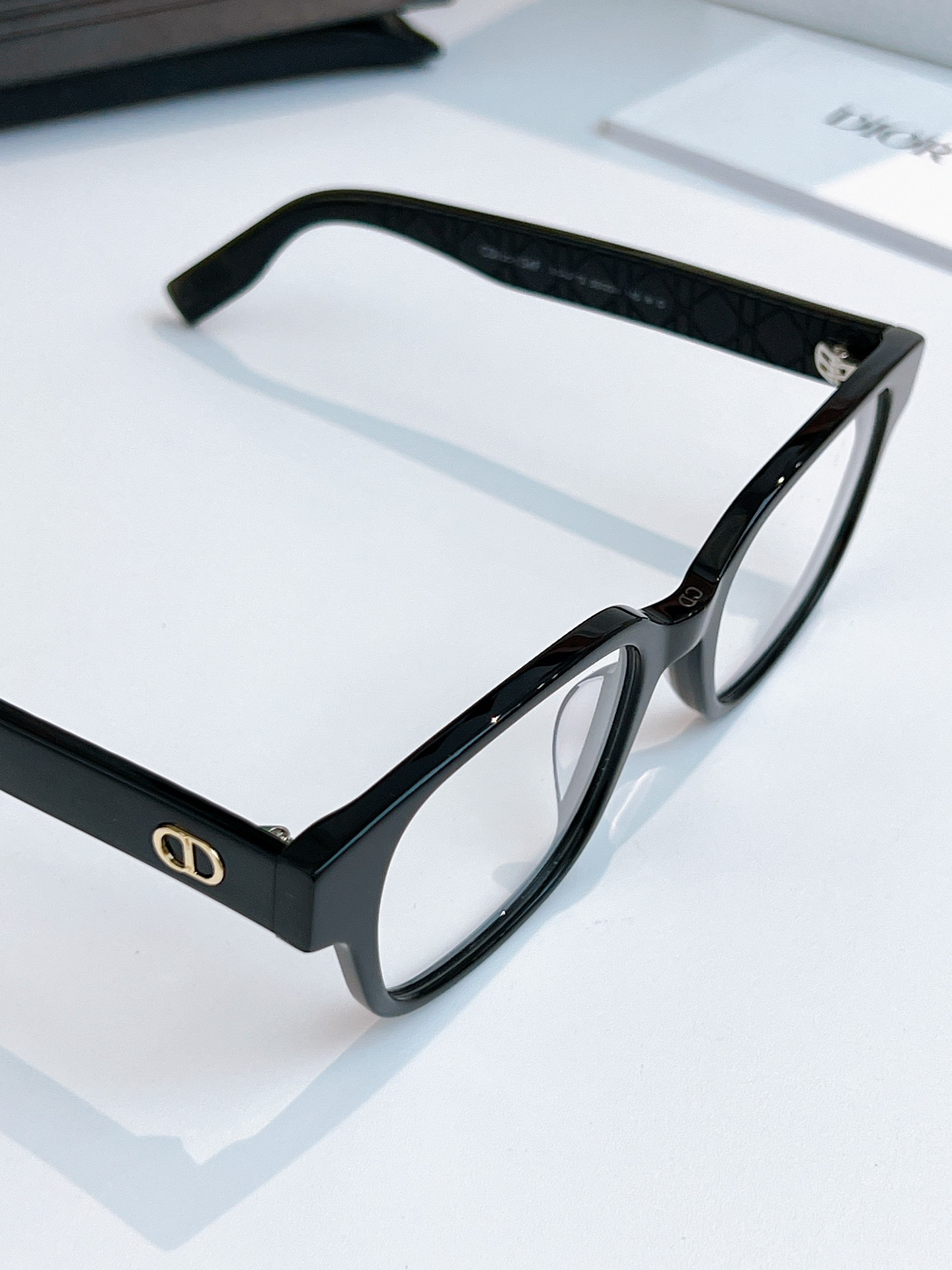 Sunglasses with the Box, SD44 1316 1317 1318 1319 - qinlai888