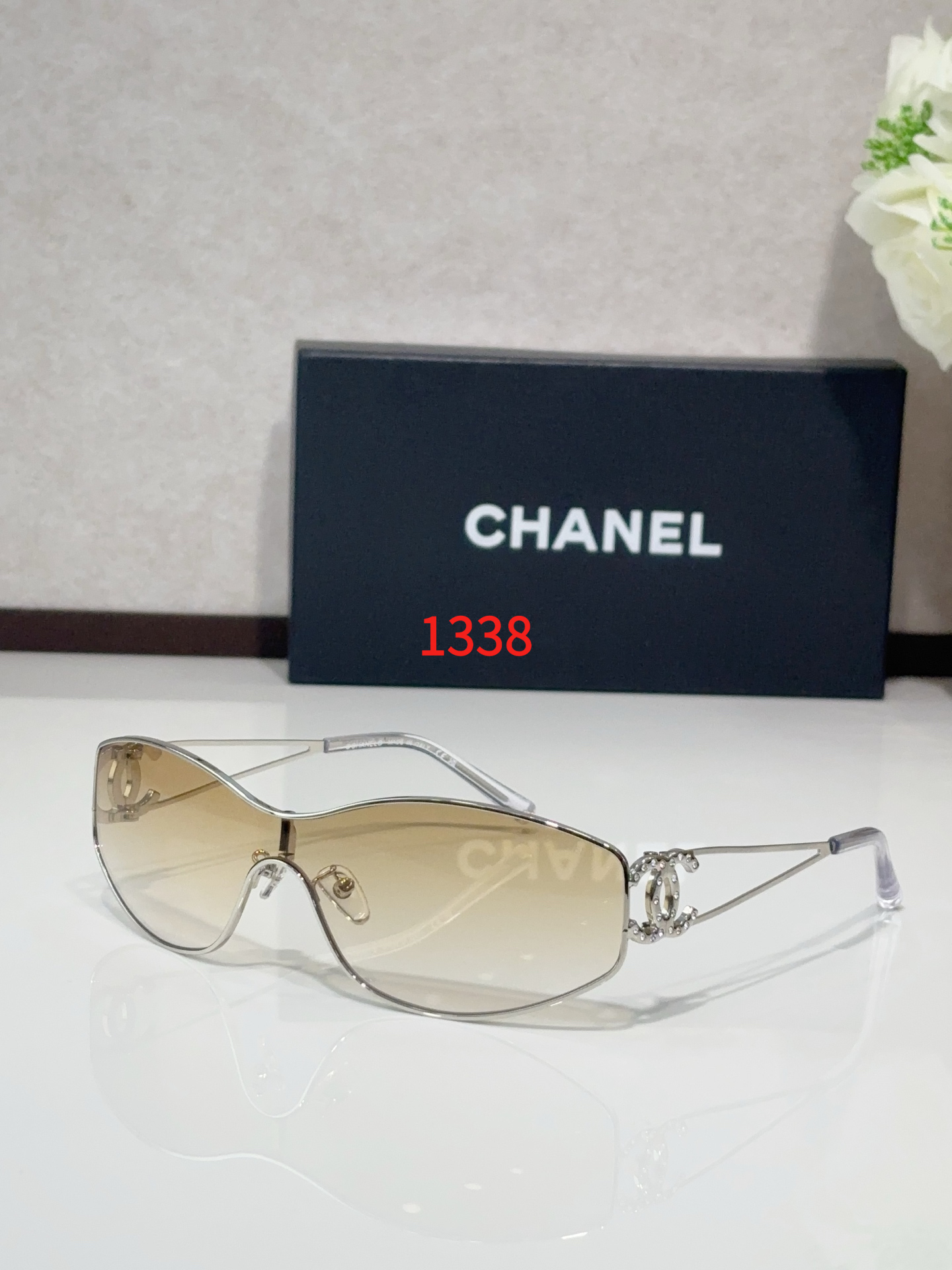 Sunglasses with the Box,4703,SC47 1333 1334 1335 1336 1337 1338 1339 - qinlai888