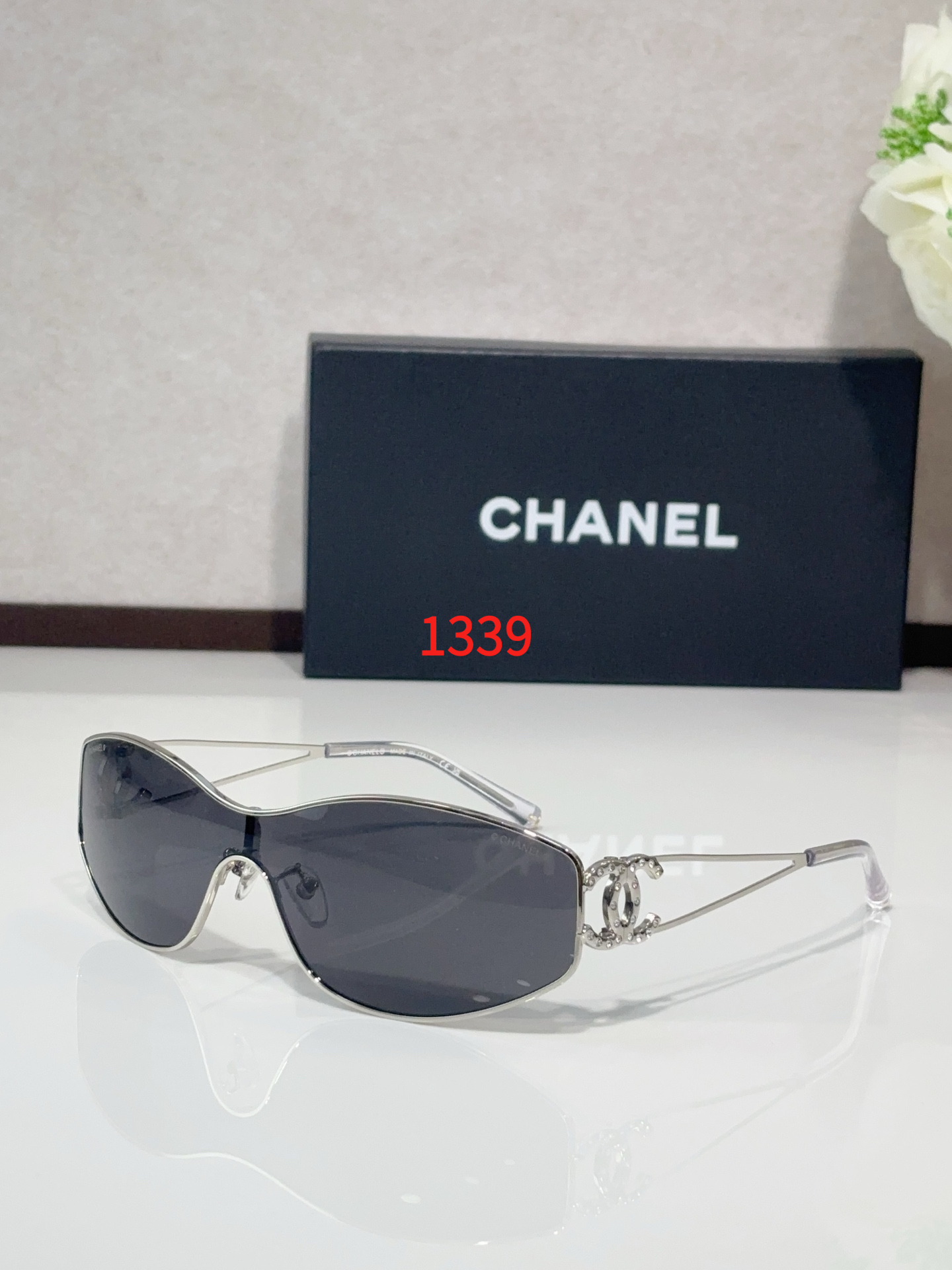 Sunglasses with the Box,4703,SC47 1333 1334 1335 1336 1337 1338 1339 - qinlai888