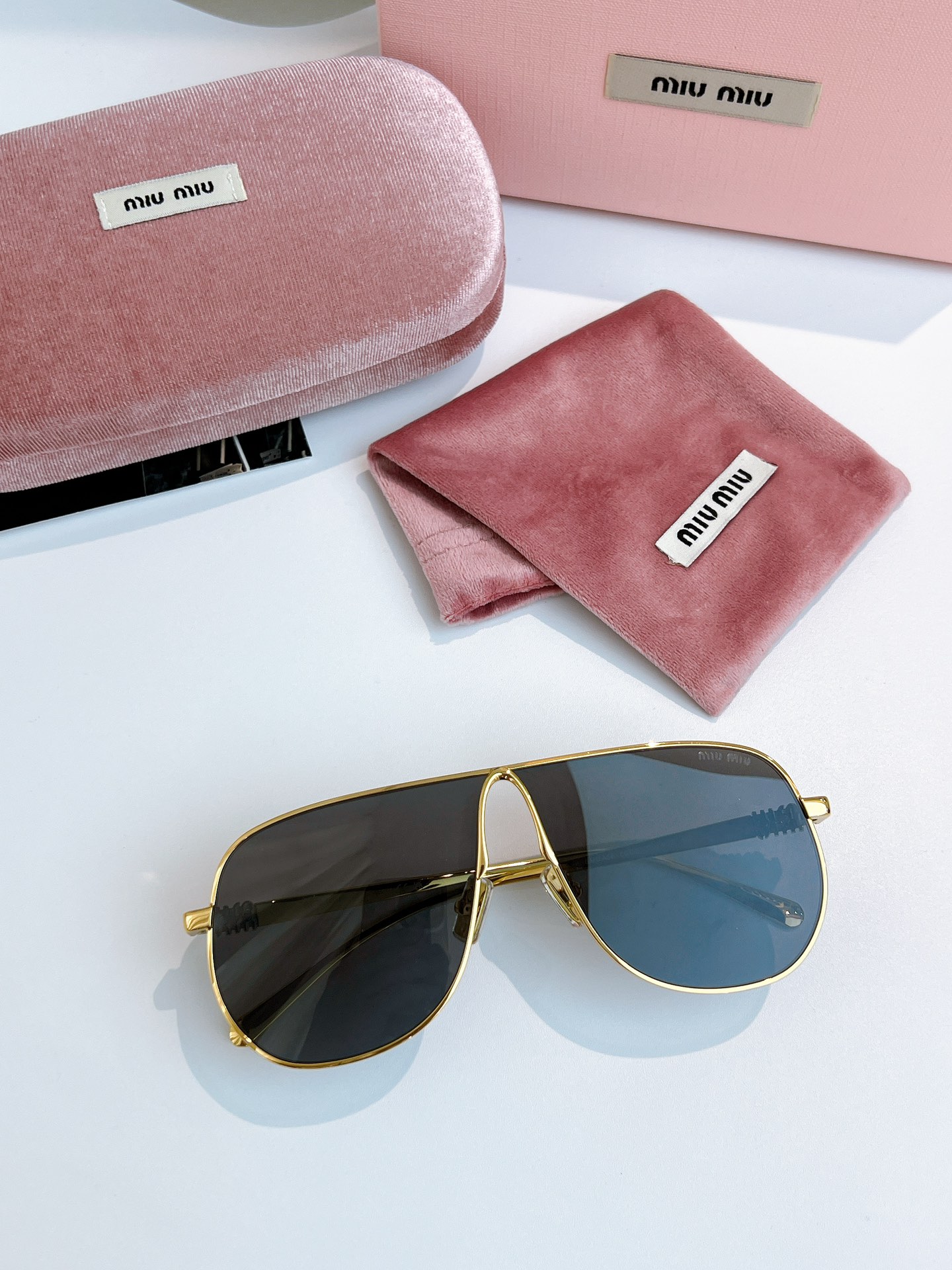 Sunglasses with the Box, UA56, SM56 1562 1563 1564 1565 1566 1567 - qinlai888