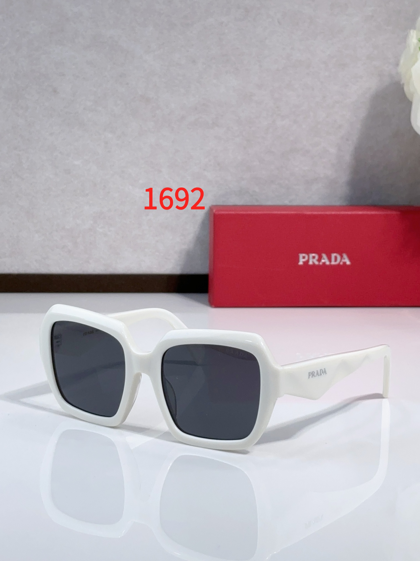 Sunglasses with the Box, SPR26Z, SP45 1688 1689 1690 1691 1692 - qinlai888
