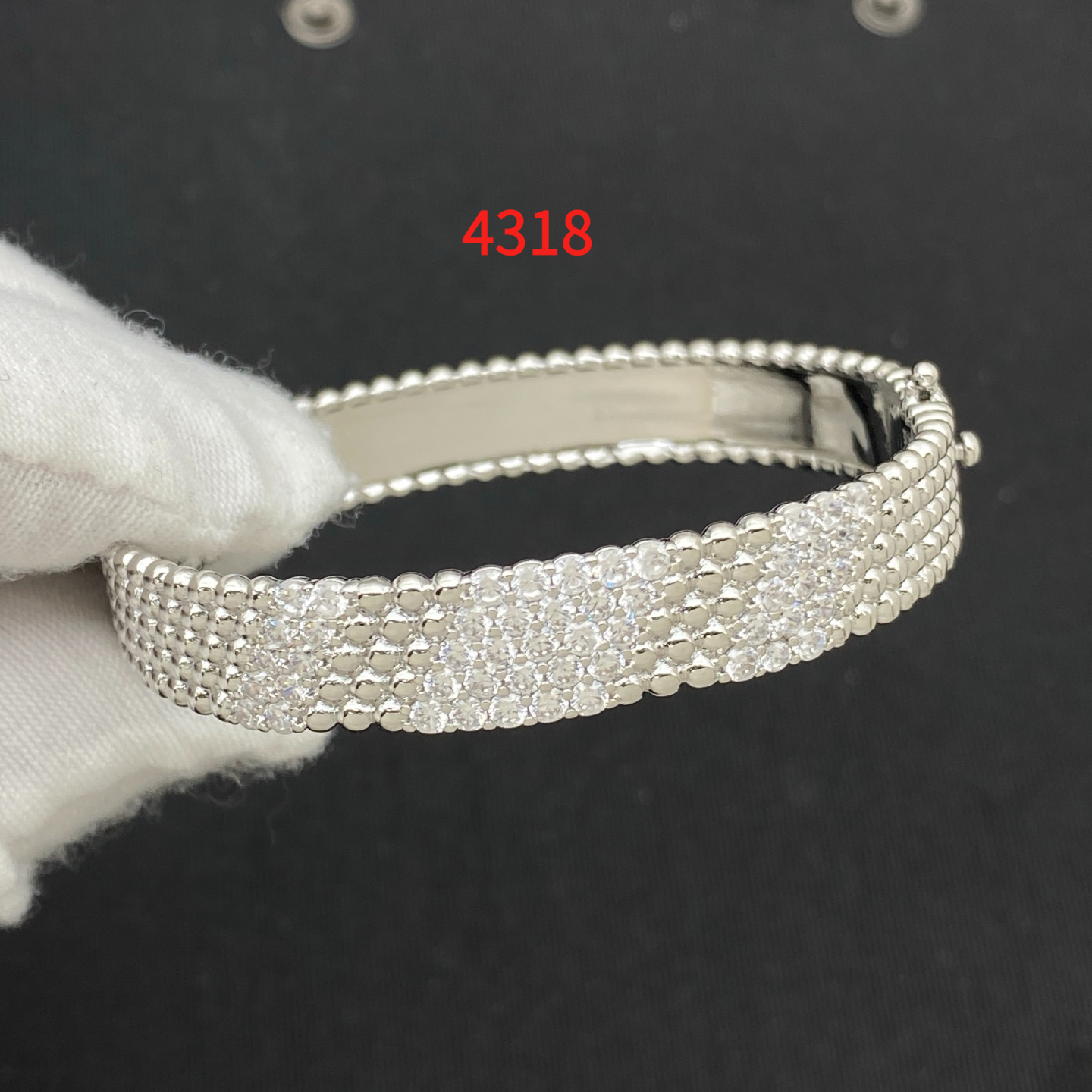 Bangle jewelry, no box, J*V20 4318 - qinlai888