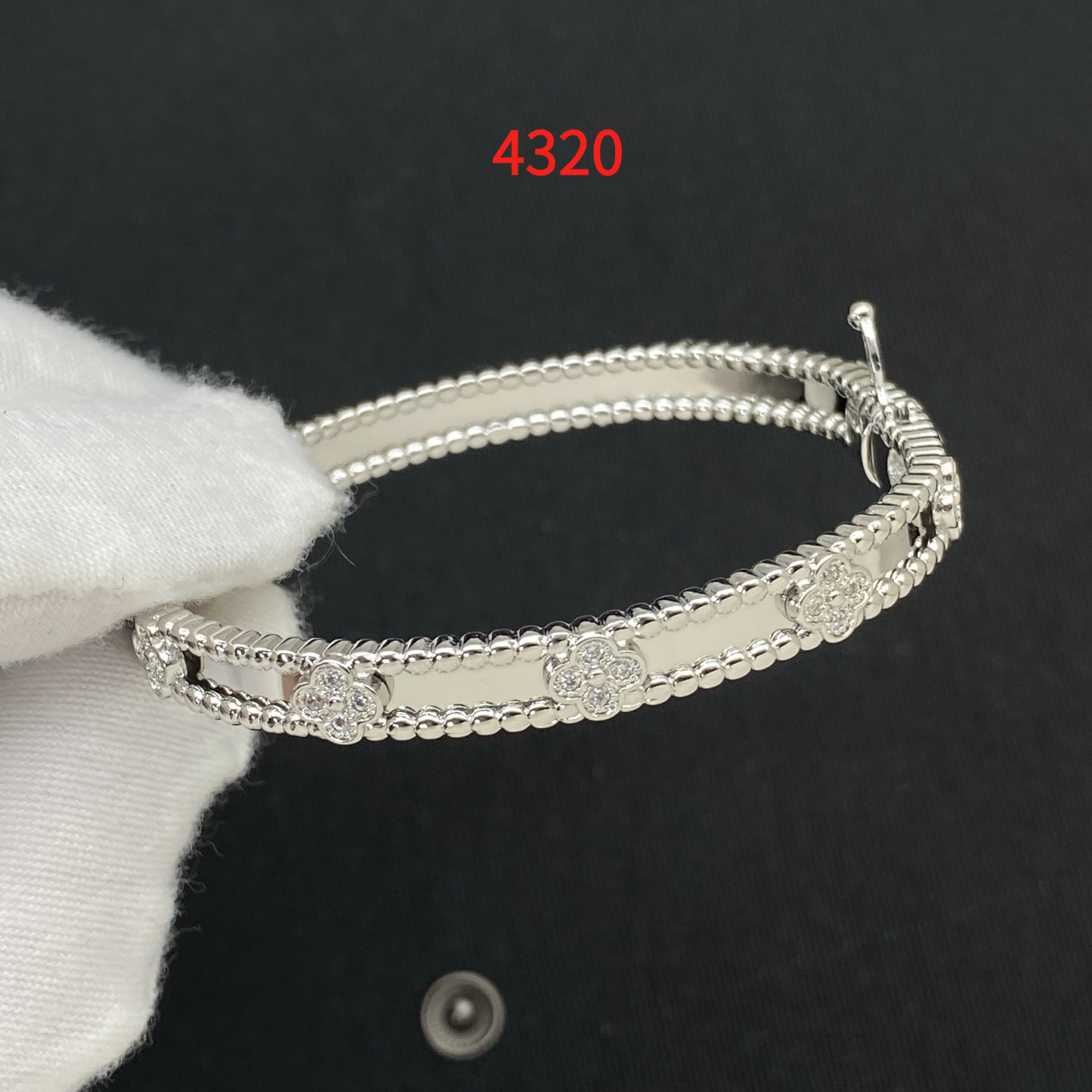 Bangle jewelry, no box, J*V21 4320 - qinlai888
