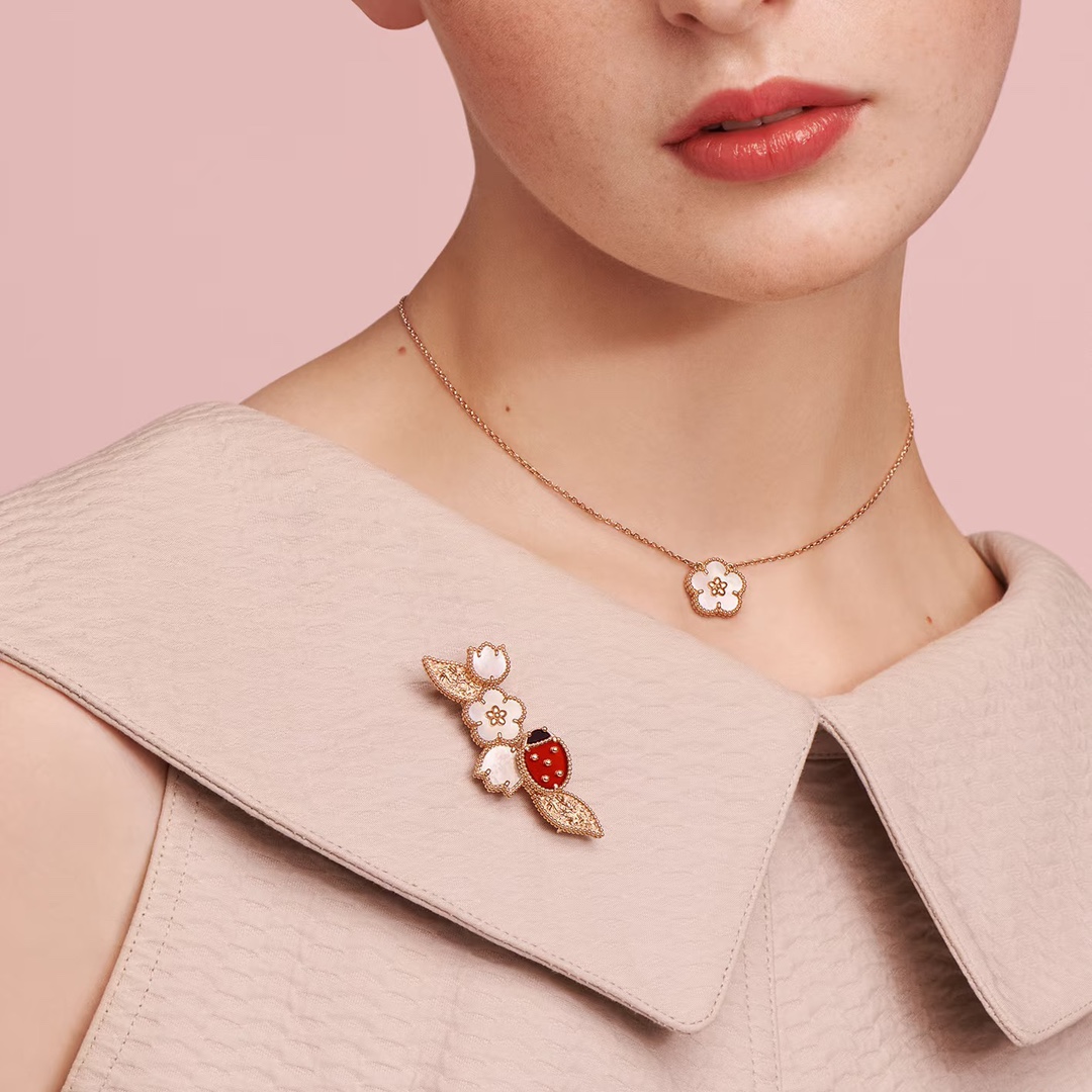 Brooch jewelry, no box, J*V27 4335 4335-1 - qinlai888