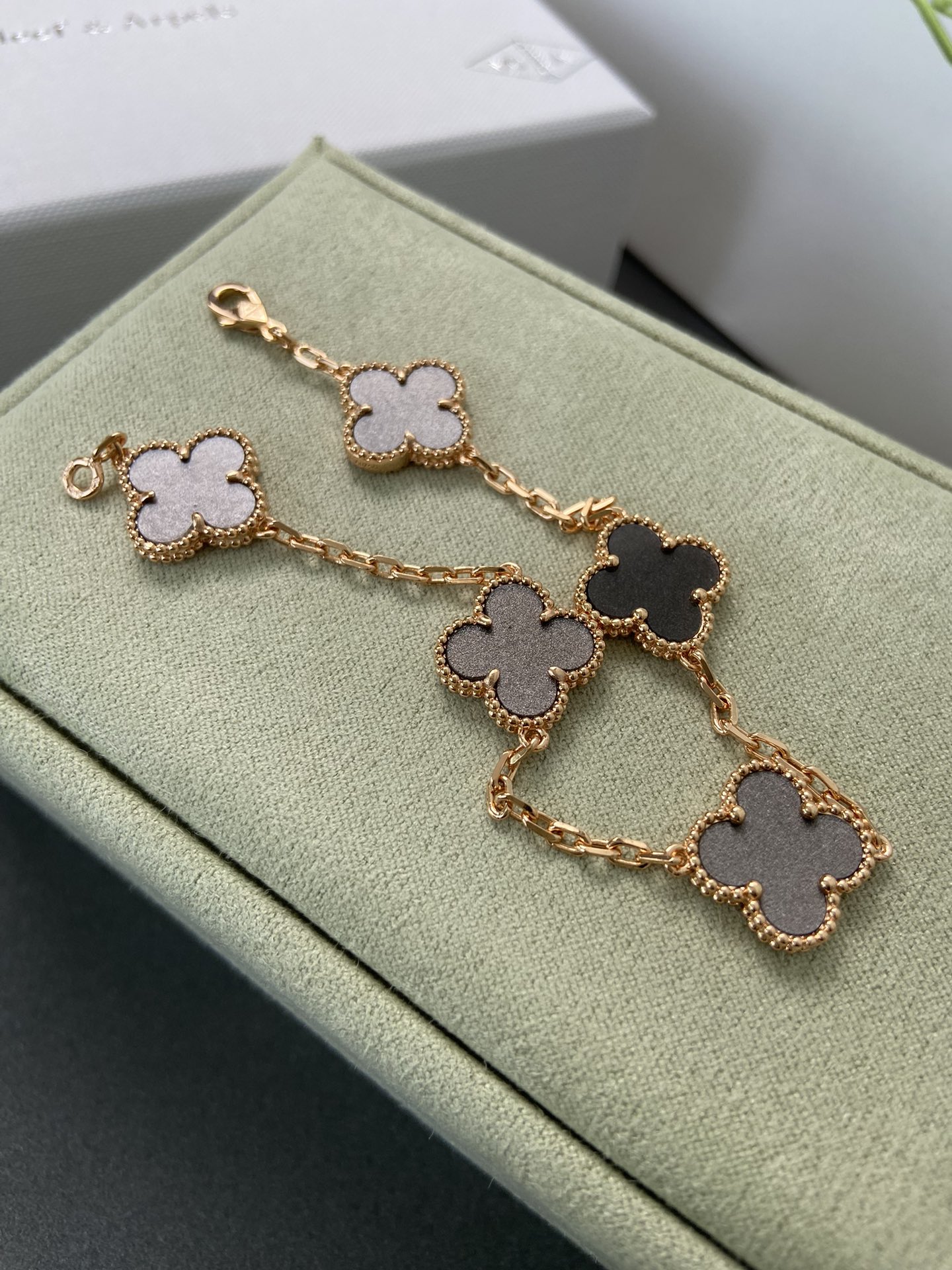 Bracelet jewelry, no box, J*V27 4340 4348 - qinlai888