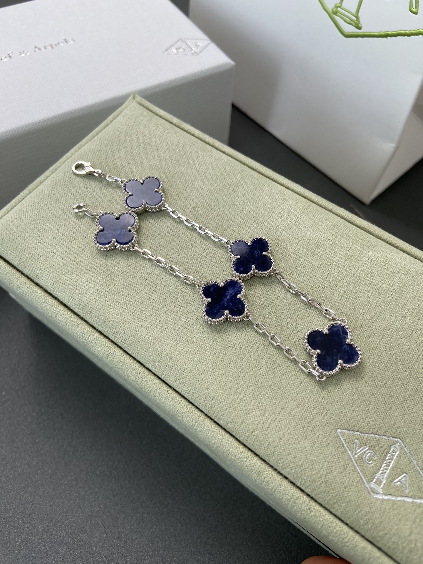 Bracelet jewelry, no box, J*V27 4347 - qinlai888