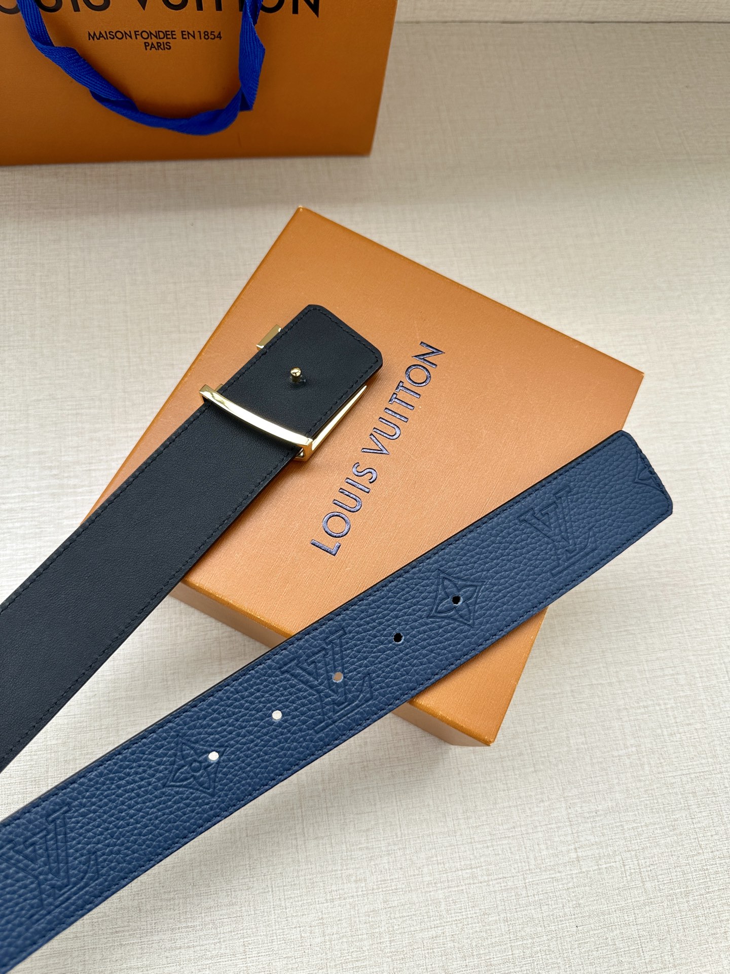 AAAA quality belt, 4.0cm wide, without box, LB60 302 303 304 - qinlai888