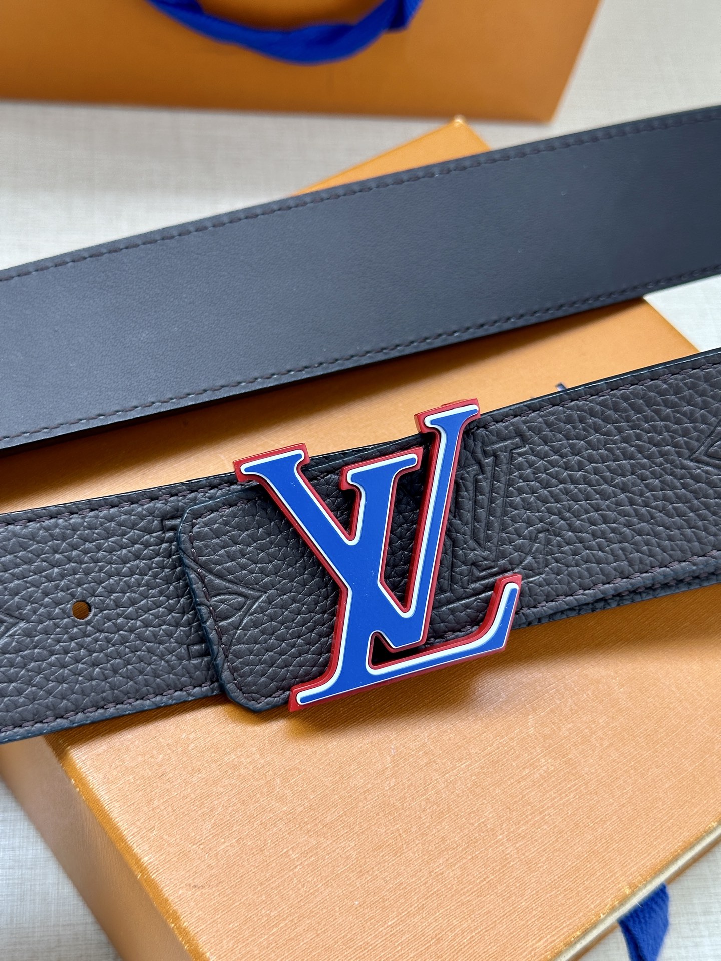 AAAA quality belt, 4.0cm wide, without box, LB60 302 303 304 - qinlai888