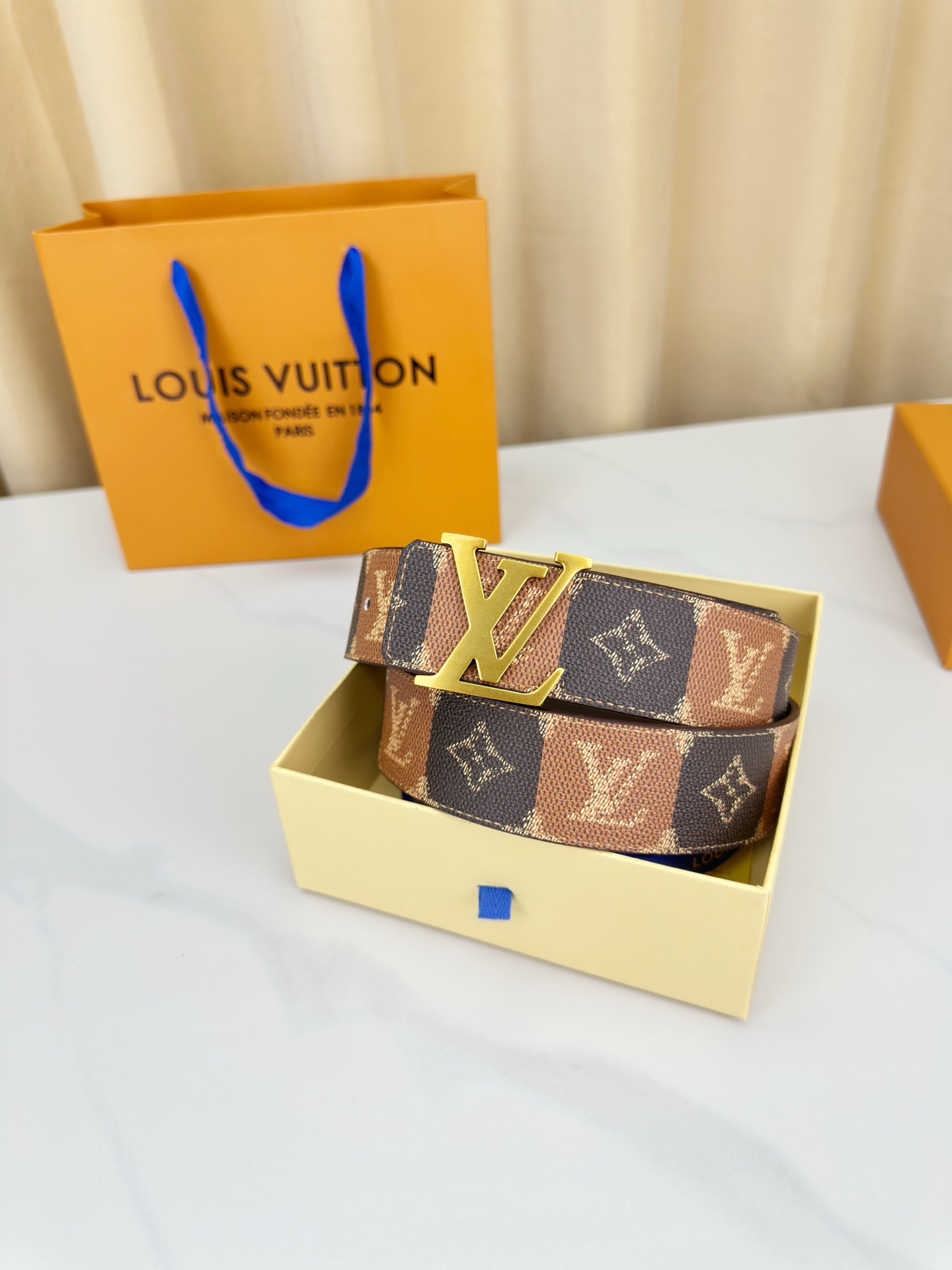 AAAA quality belt, without box, LB59 320 321 322 323 - qinlai888