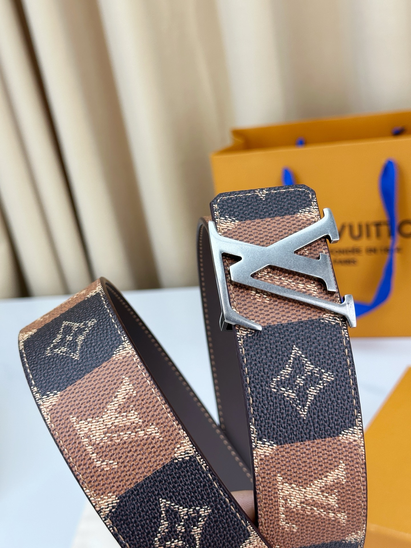 AAAA quality belt, without box, LB59 320 321 322 323 - qinlai888