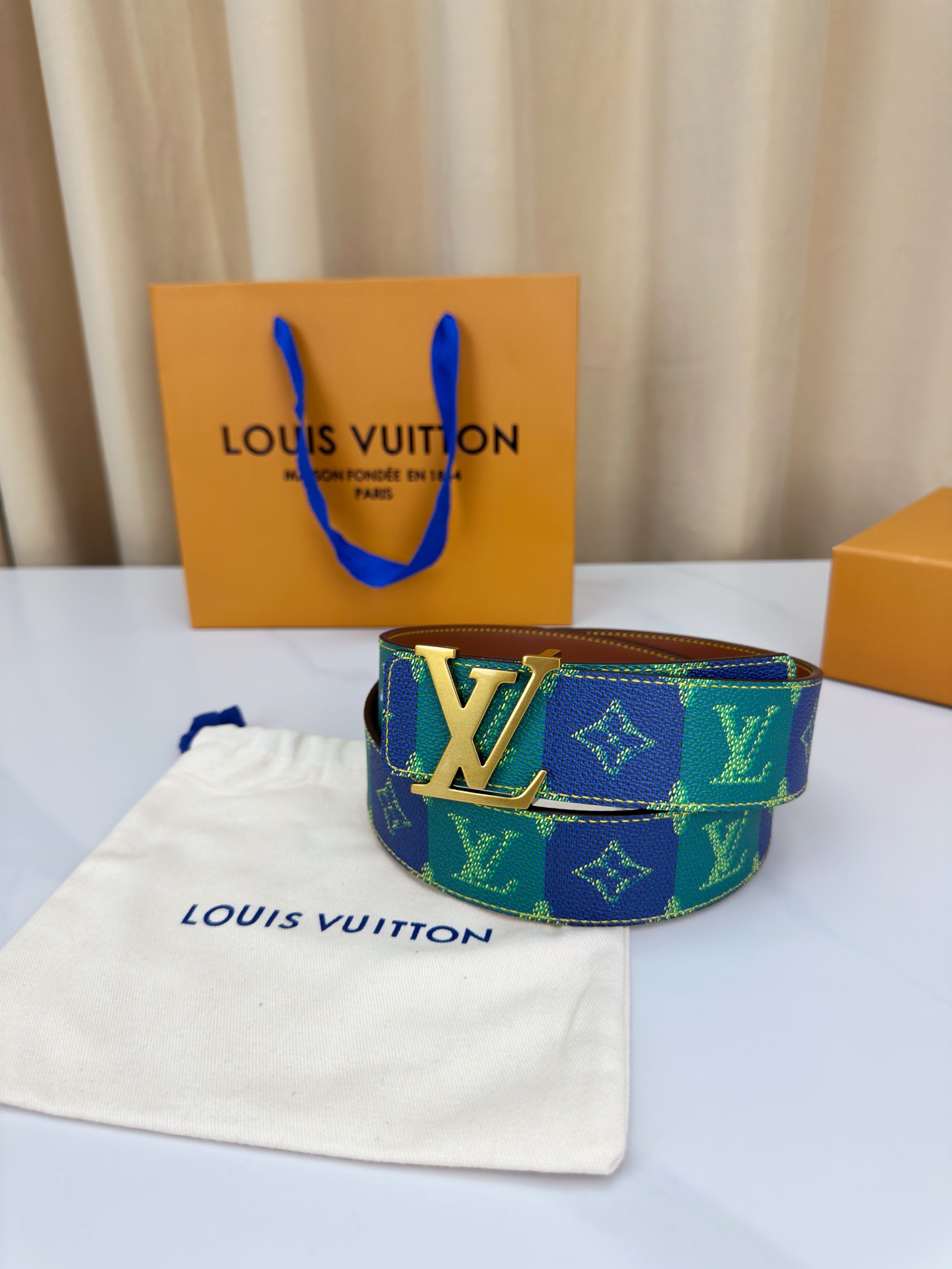 AAAA quality belt, without box, LB59 320 321 322 323 - qinlai888